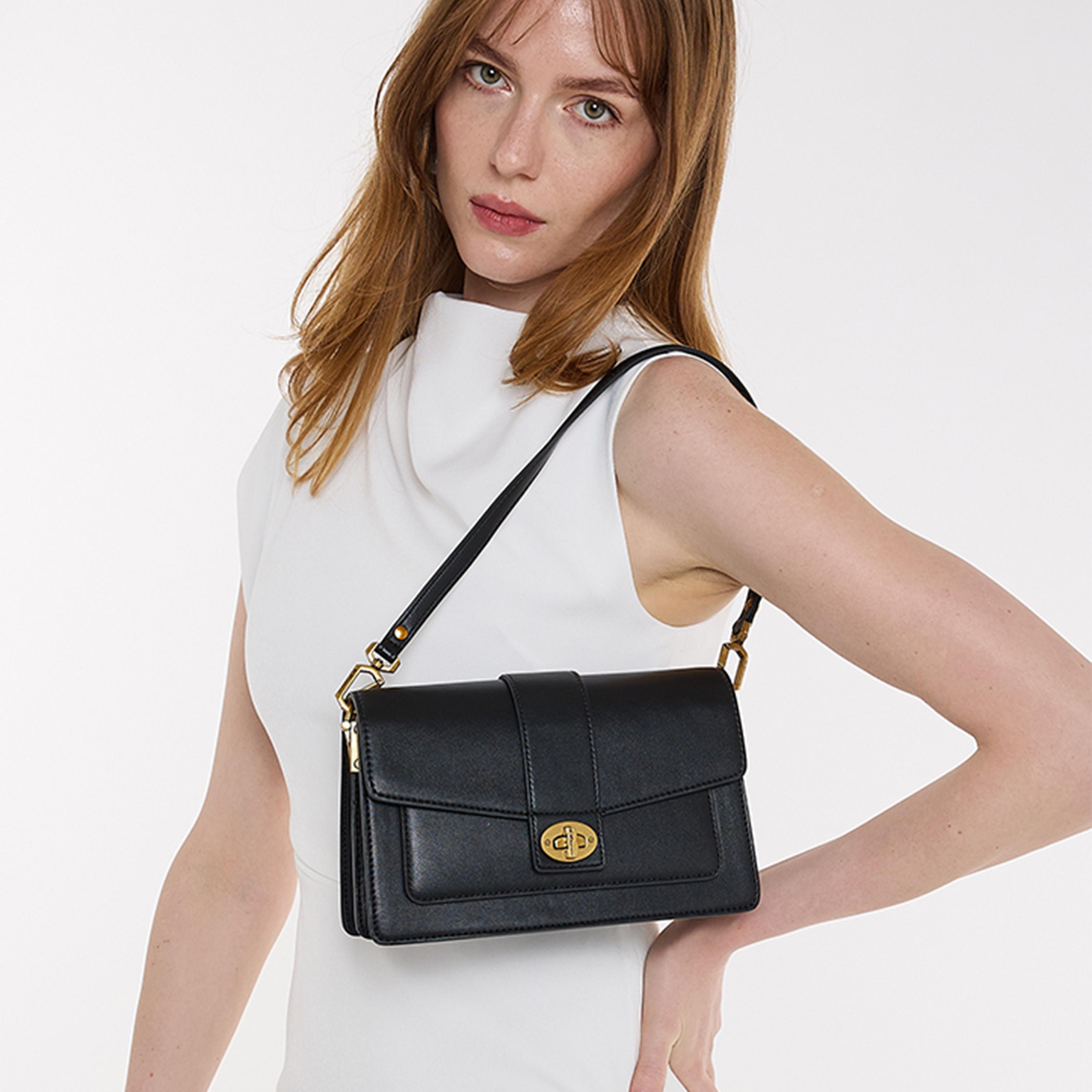 بي سي بي جي- شنطة كتف بقفل لولبي وحزام قابل للفصل-women-bagsandwallets-handbags-image-2