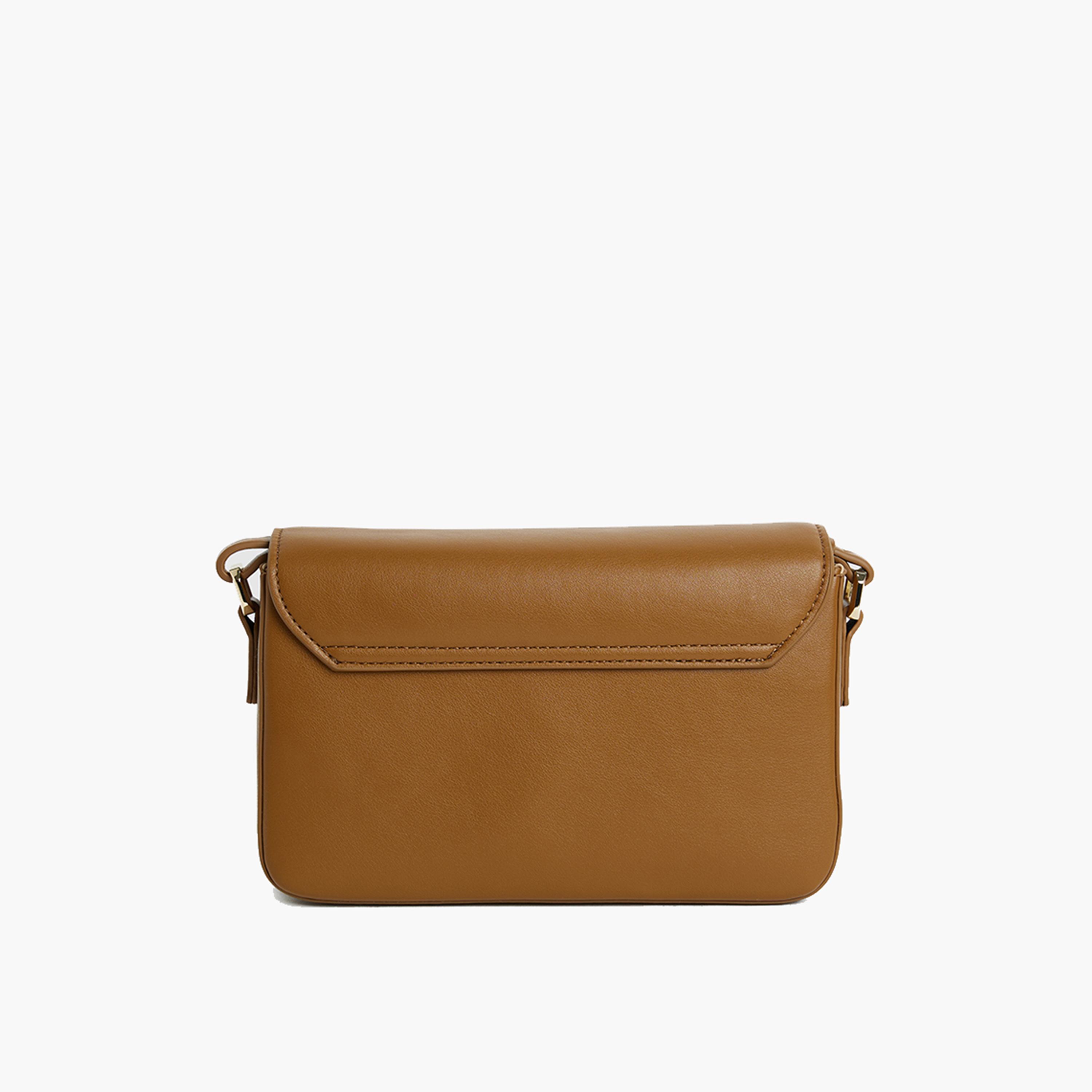 بي سي بي جي- شنطة كتف بقفل لولبي-women-bagsandwallets-handbags-image-5