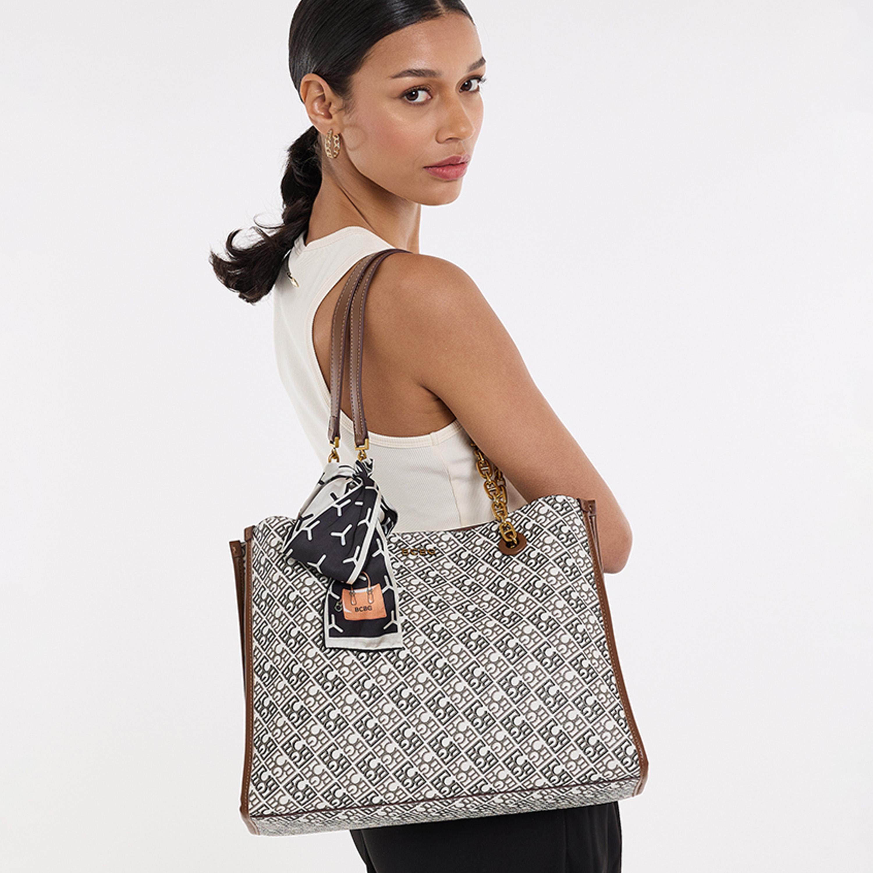 بي سي بي جي- شنطة كتف بمقبضين مزخرفين بقفل مغناطيسي-women-bagsandwallets-handbags-image-2