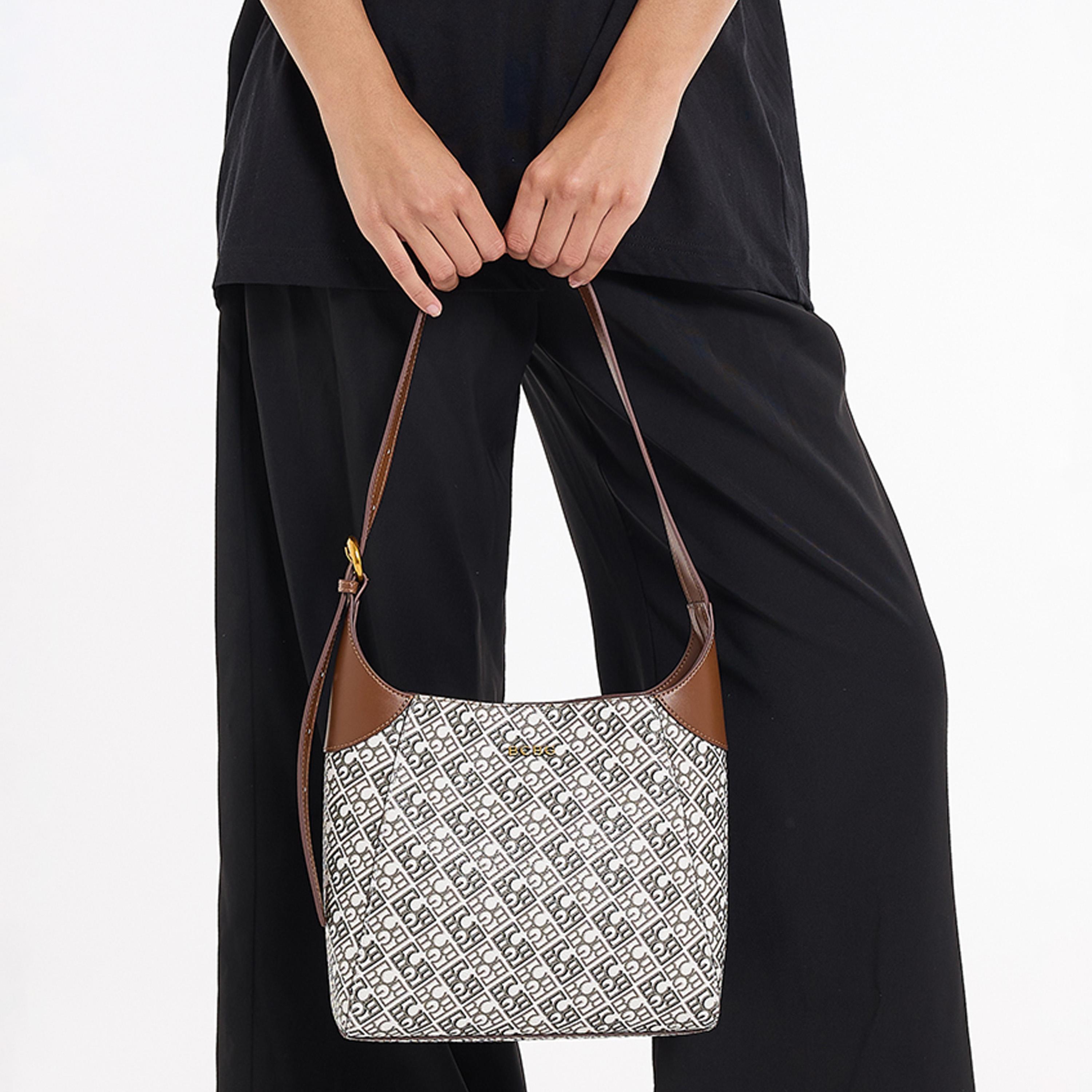 بي سي بي جي- شنطة كتف بمقبضين مزخرفين بقفل مغناطيسي وحزام قابل للتعديل-women-bagsandwallets-handbags-image-2
