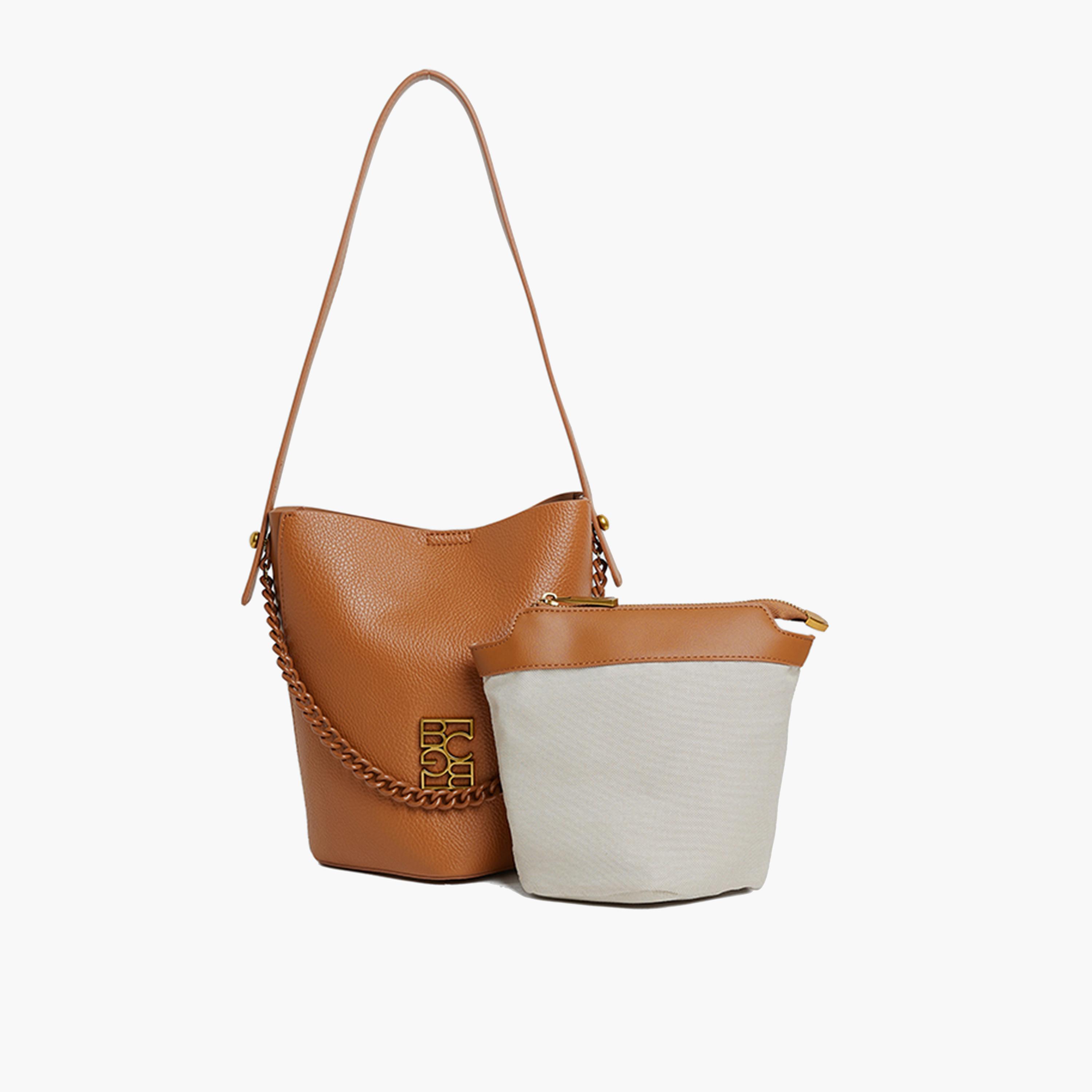 بي سي بي جي- شنطة كتف منقوشة بإغلاق مغناطيسي وحزام سلسلة-women-bagsandwallets-handbags-image-1