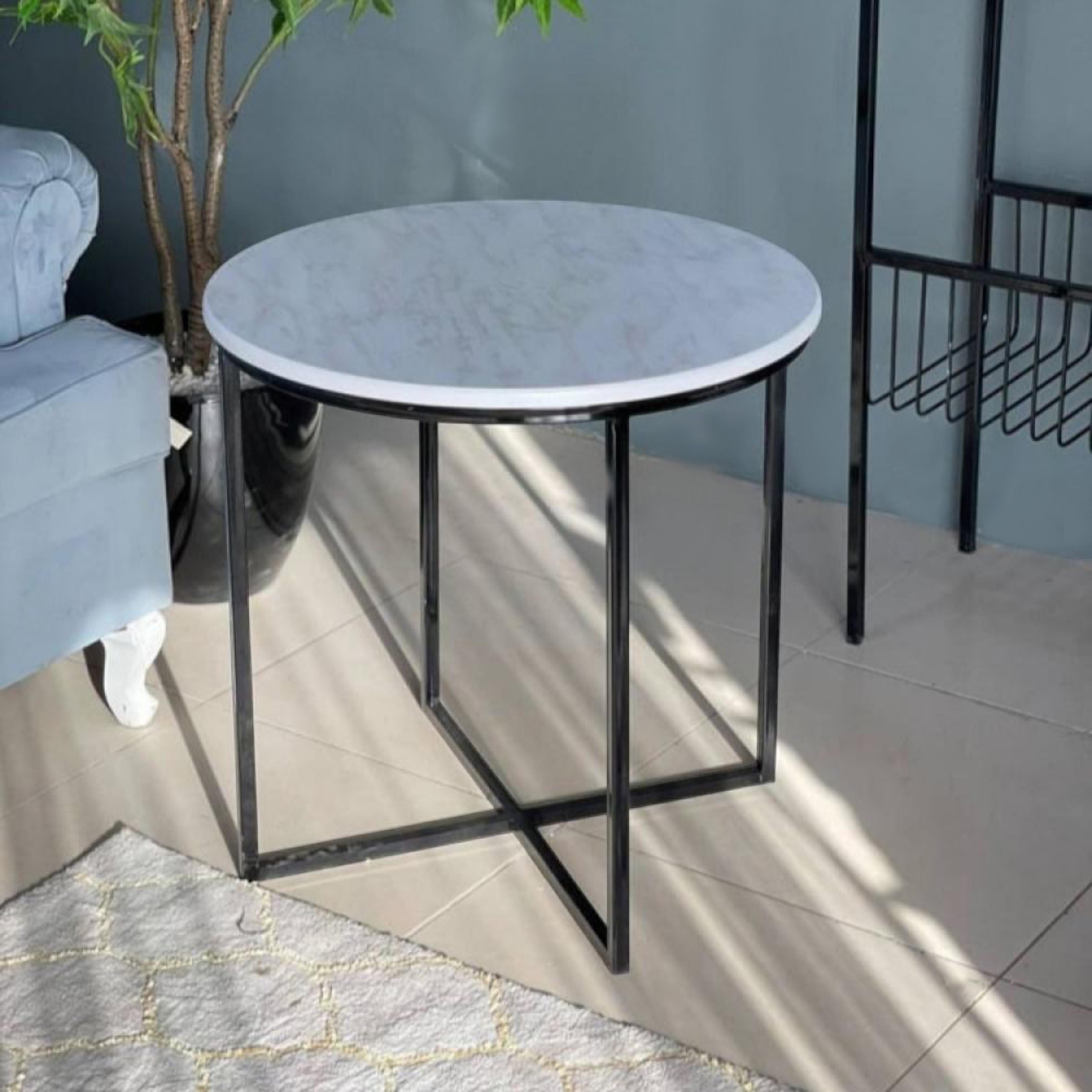 Round Side Table-furniture-livingroom-sideandendtables-image-2