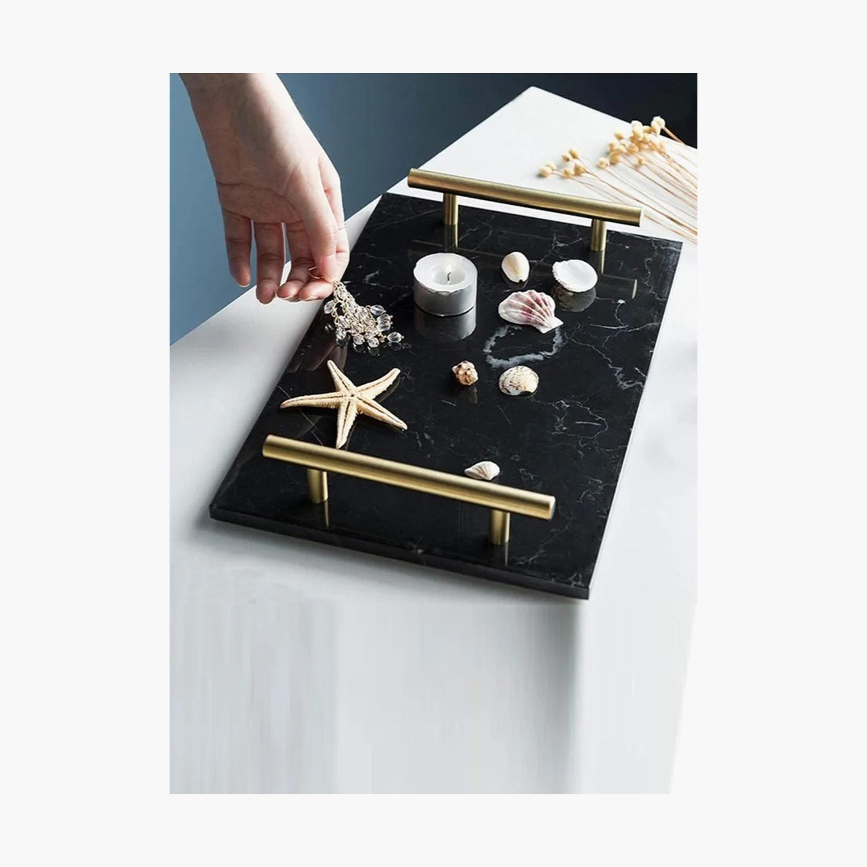 صينية تقديم رخام بمقابض من 1 تشيس - 30x20 سم-household-decor-boxesandtrays-image-1