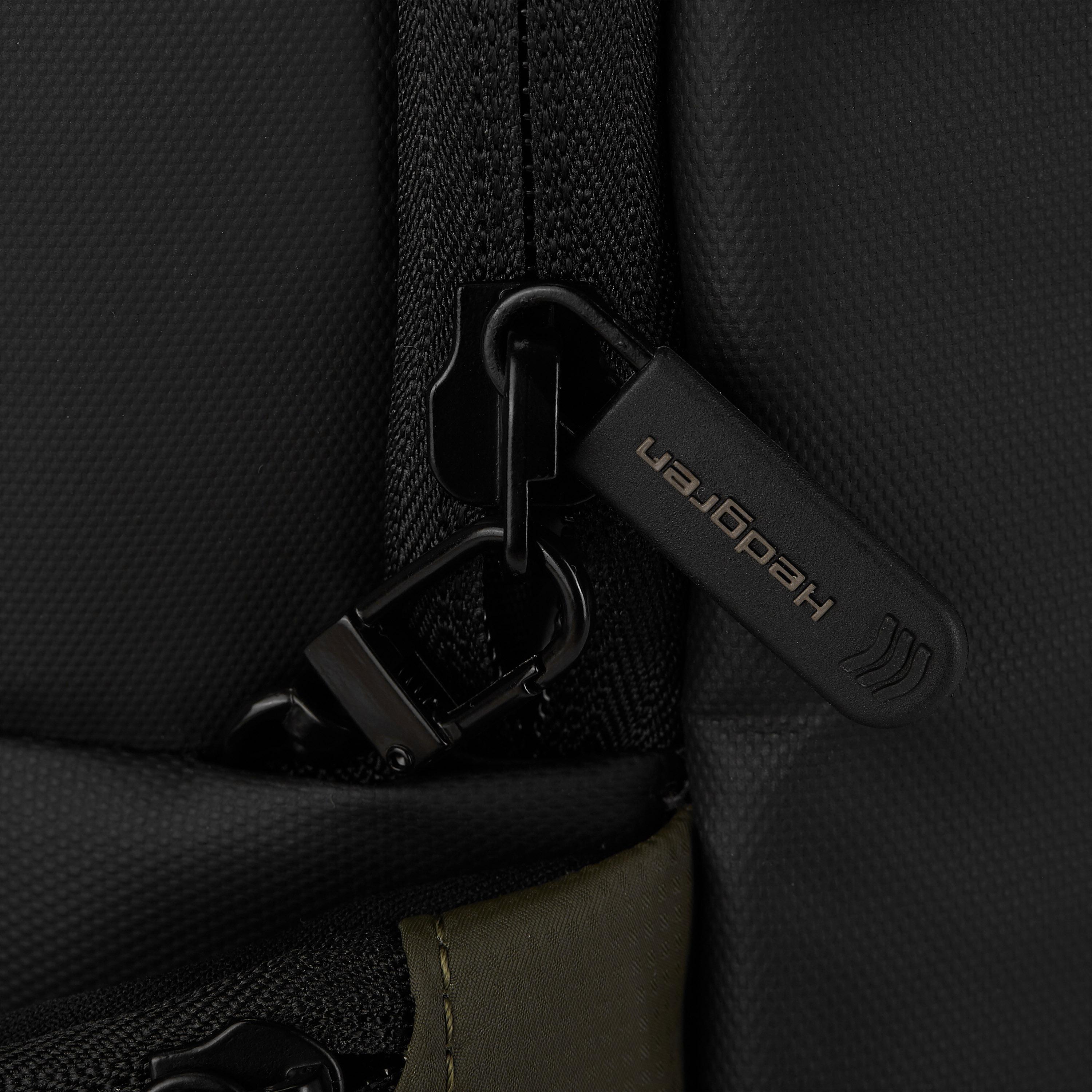 هيدجرين - شنطة ظهر قماشية 18 إنش حزام قابل للتعديل | HCOM06-20-school-bagsandbackpacks-backpacks-image-12