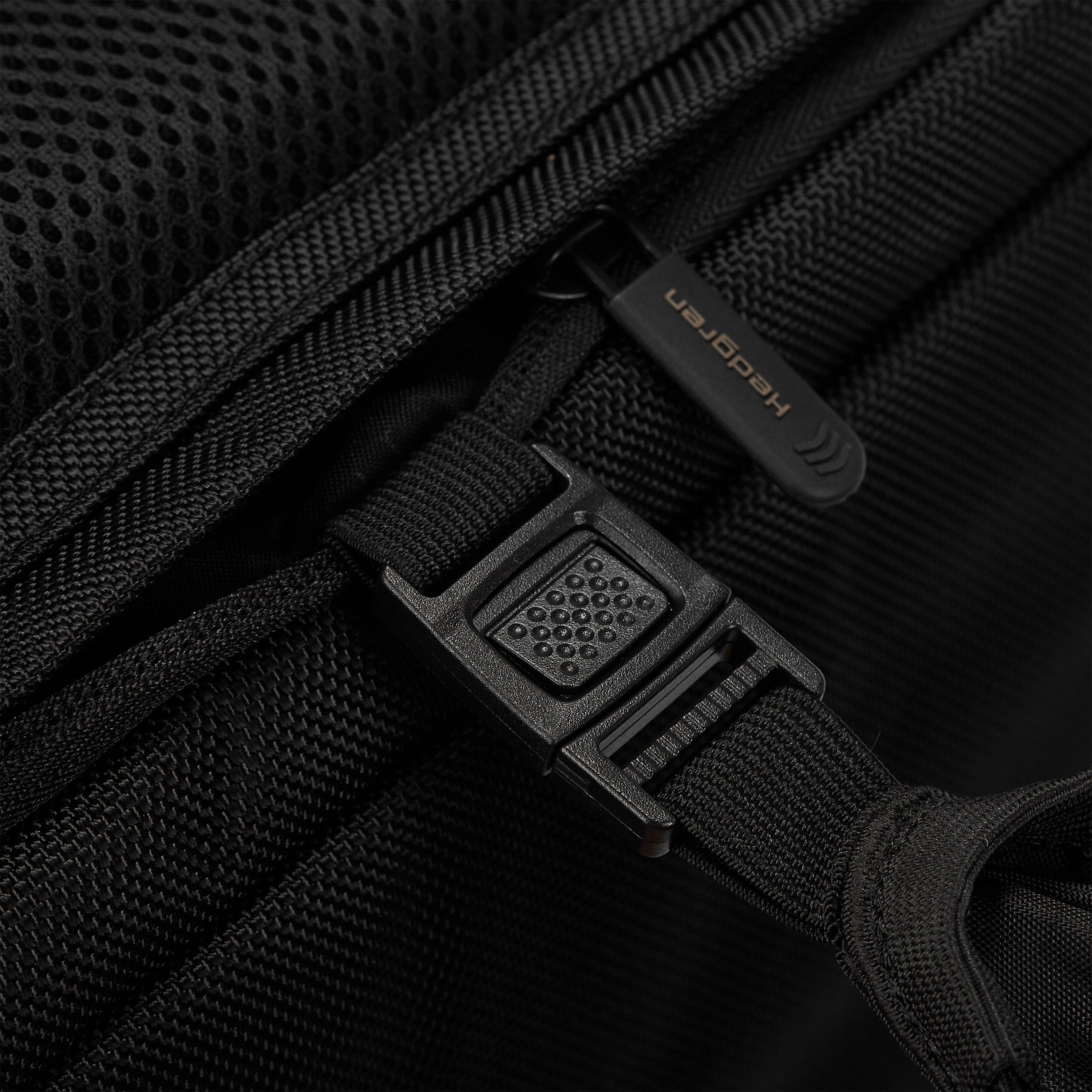 هيدجرين - شنطة ظهر قماشية 18 إنش حزام قابل للتعديل | HCOM06-20-school-bagsandbackpacks-backpacks-image-18