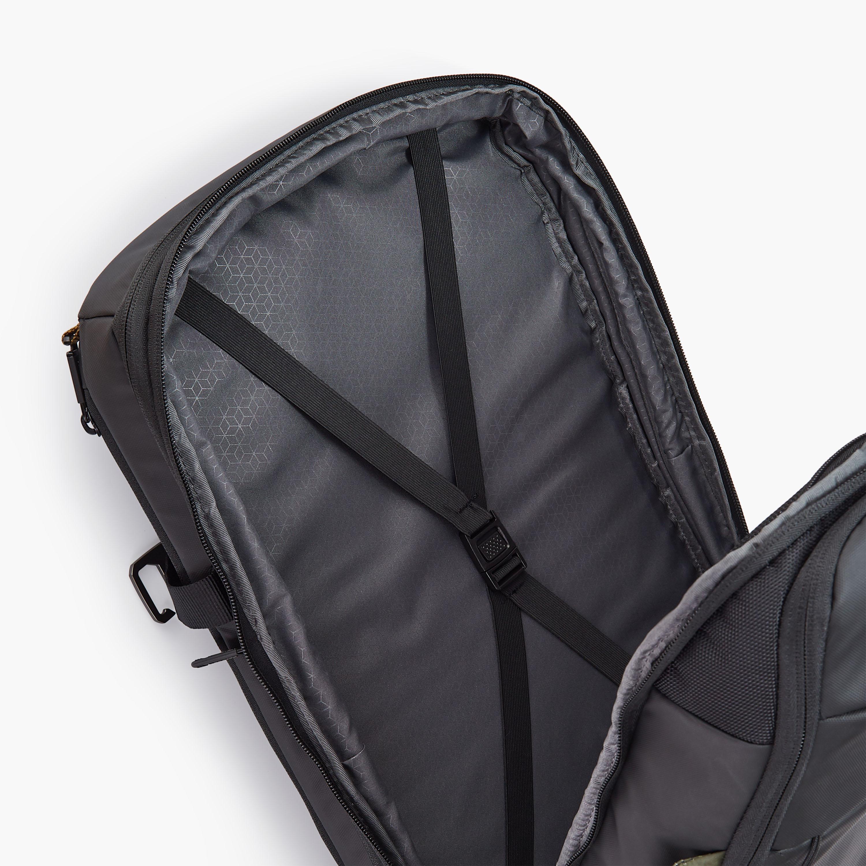 Hedgren 18 Inches Backpack, Fabric, Adjustable Strap | HCOM06-20-school-bagsandbackpacks-backpacks-image-9