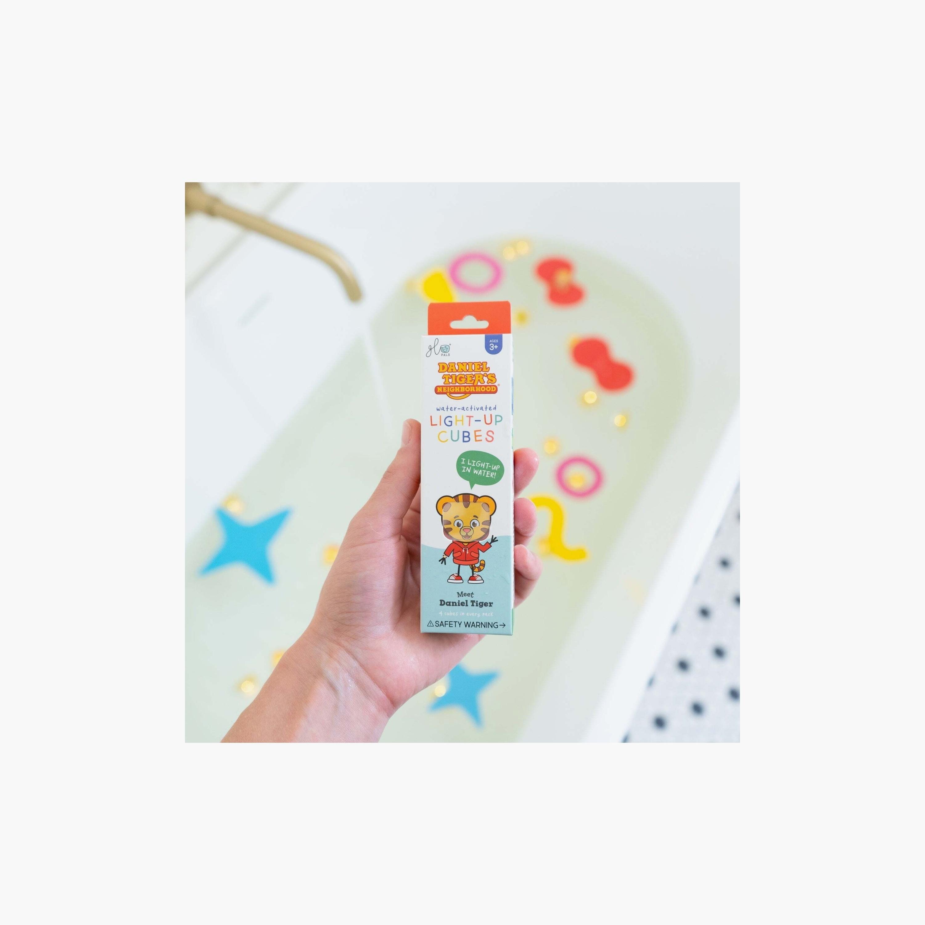 Glo Pals 4-Piece Daniel Tiger Light Up Bath Glow Cubes-toys-babyandtoddlertoys-bathtoys-image-5