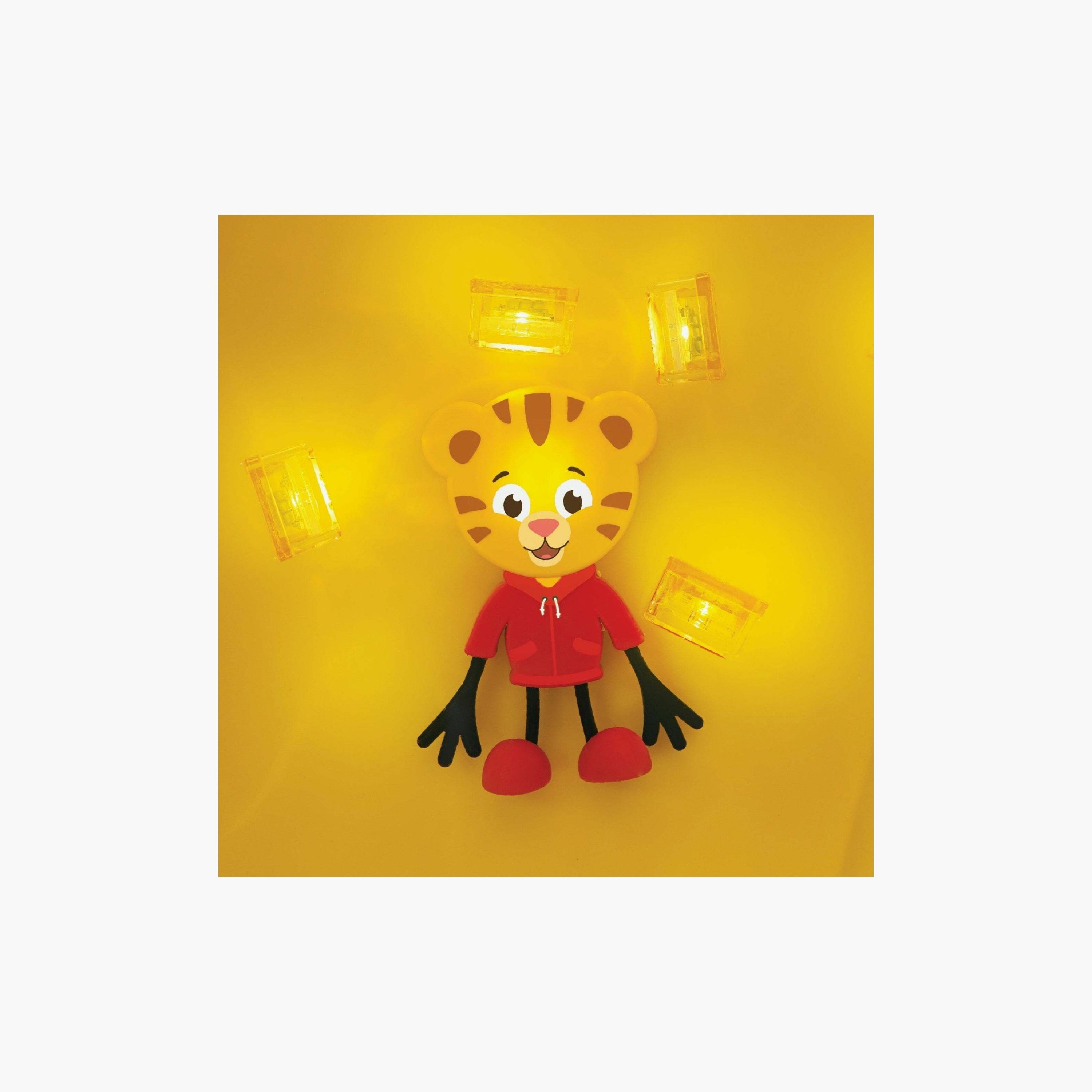 Glo Pals 4-Piece Daniel Tiger Light Up Bath Glow Cubes-toys-babyandtoddlertoys-bathtoys-image-7