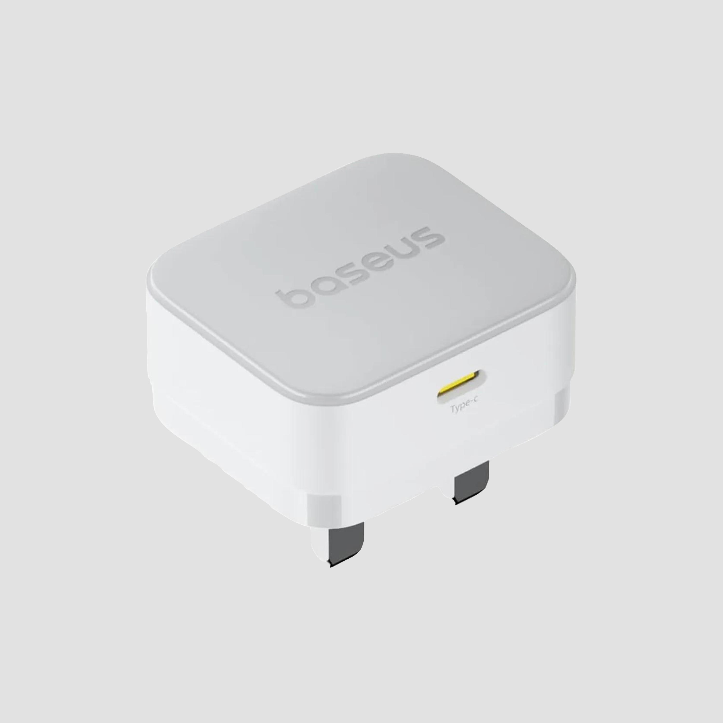 شاحن حائط سريع من باسيوس بالم PD 20 واط من النوع C لون أبيض قمري | P1011160C213-00-electronics-portabledevices-image-1