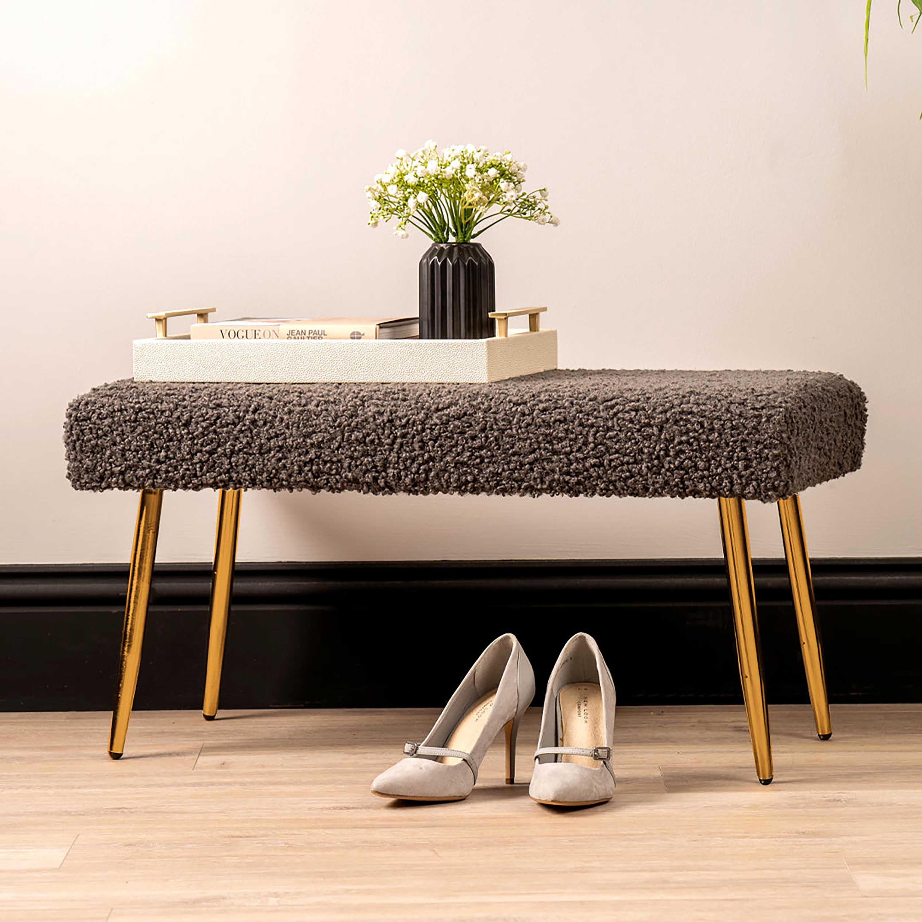 Cara Bench