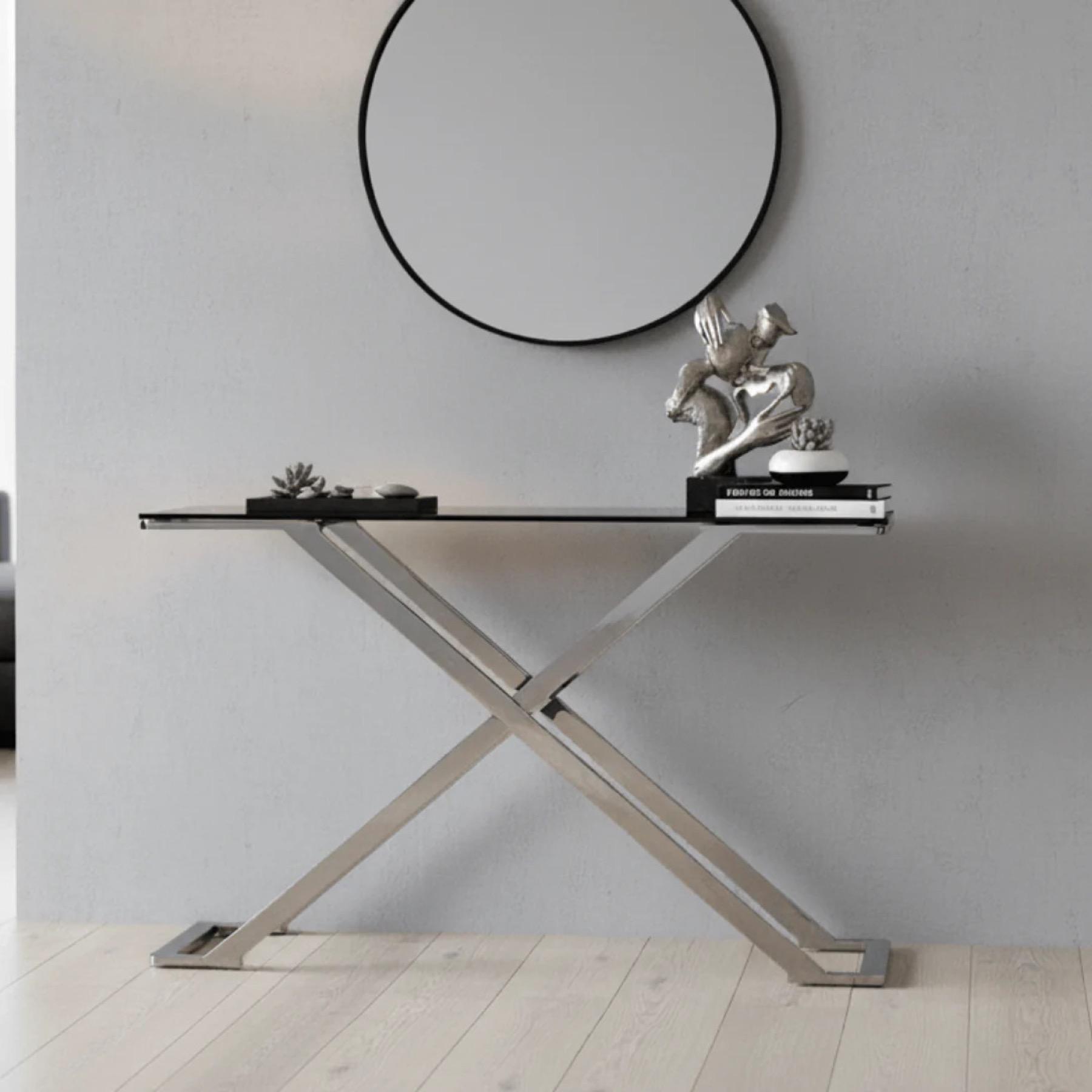 Nerano Console Table