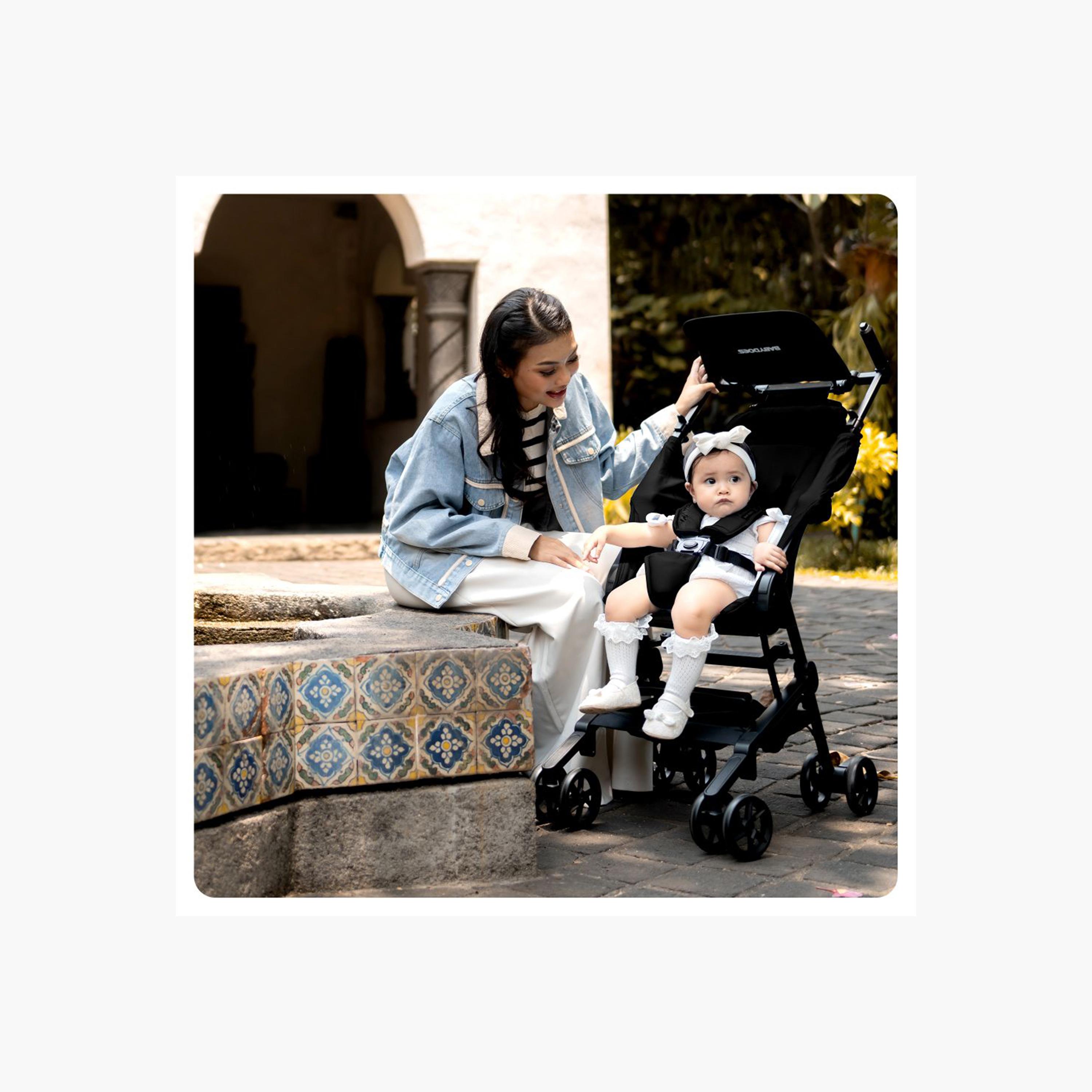 Babydoes Kompakt Ultra Compact Quickly Folding Travel Stroller with Folding Lock- 6M - 4Y- Black-baby-gear-strollersandprams-strollers-image-6