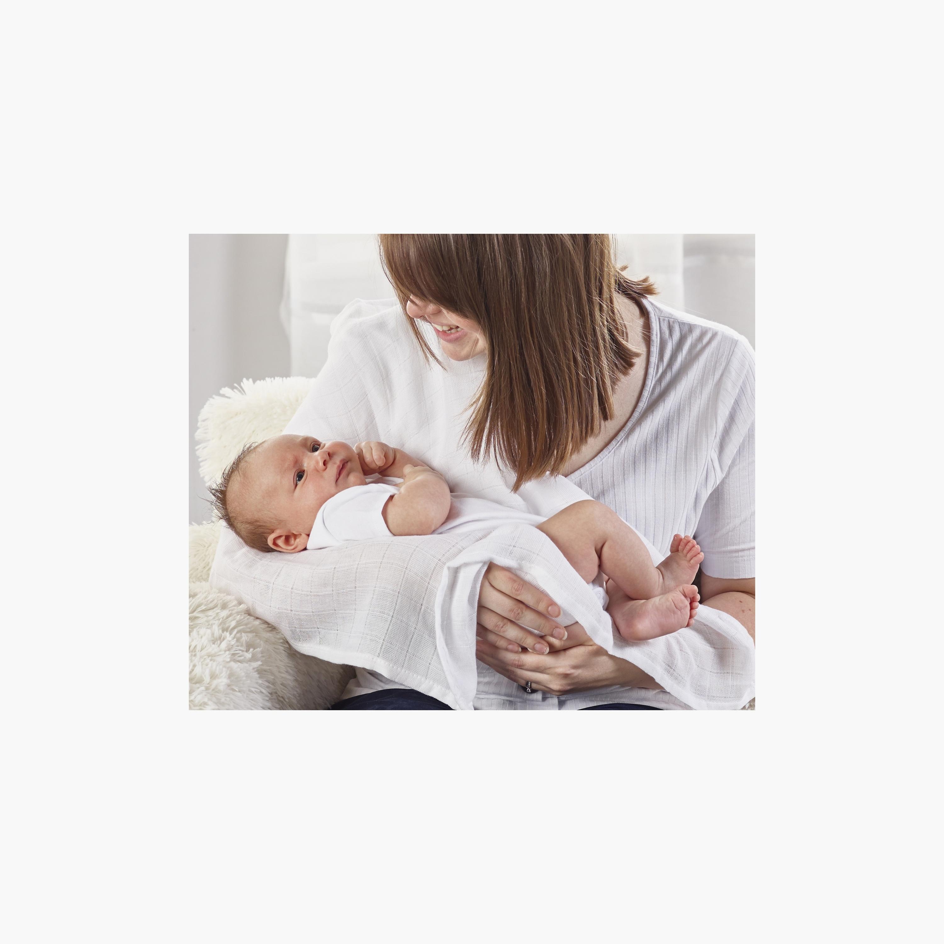 Kinder Valley 3-Piece Muslin Blankets - White-baby-nursery-blanketsandswaddles-blanketsandquilts-image-3