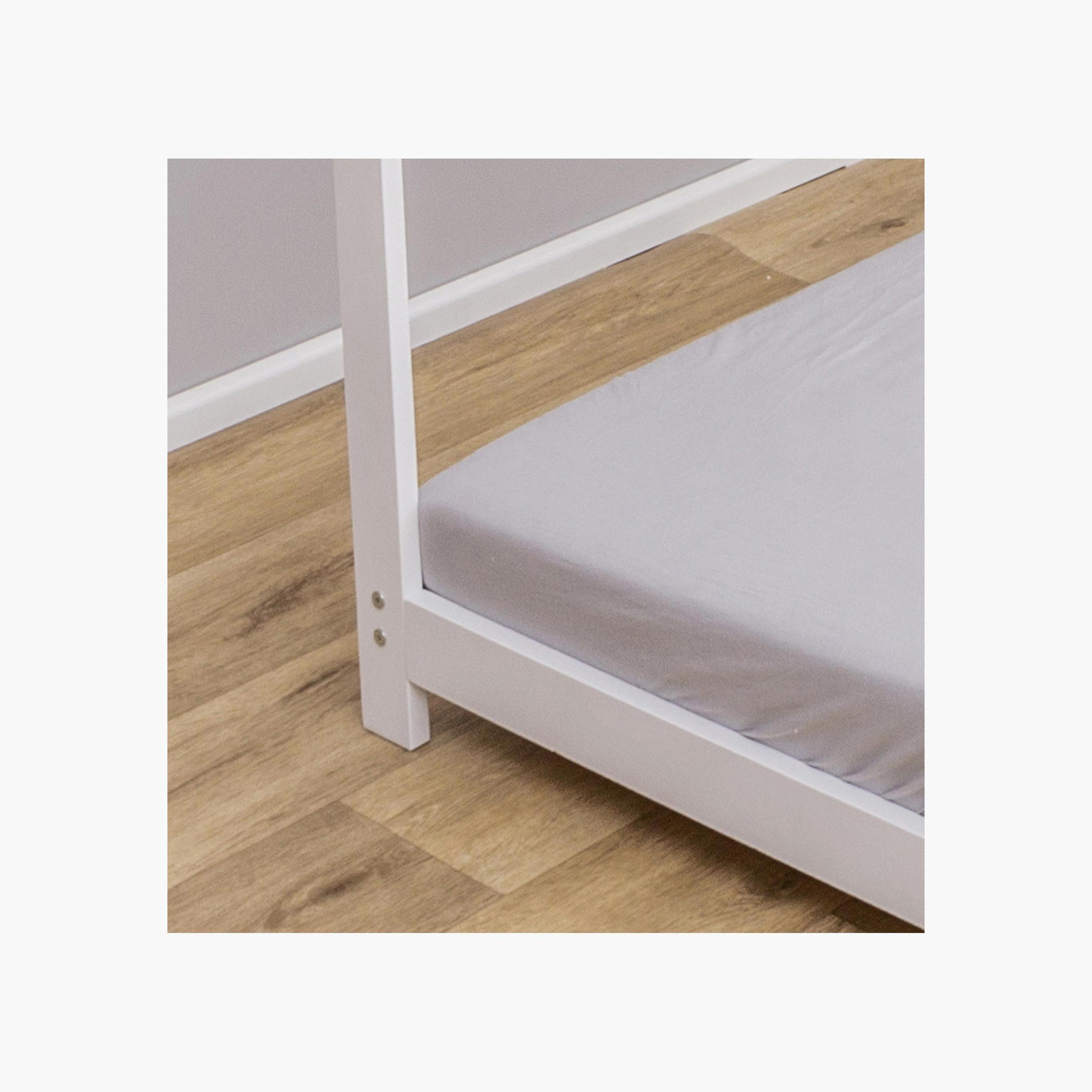 ملاءات سرير المجهزة من قطعتين من كيندر فالي - رمادي وأبيض-baby-nursery-babybedding-image-2