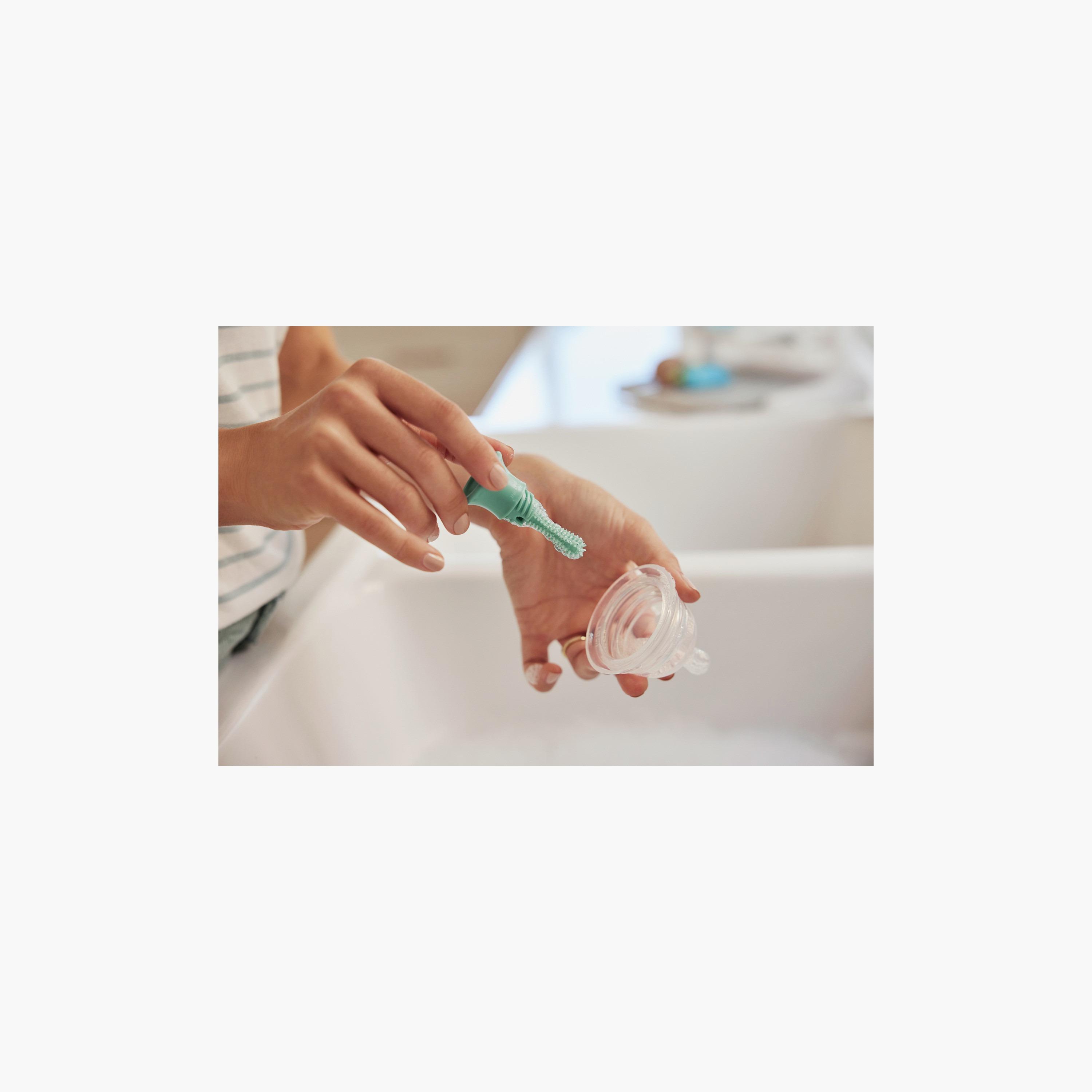 Munchkin Sponge Bottle Brush-baby-feeding-accessories-image-5