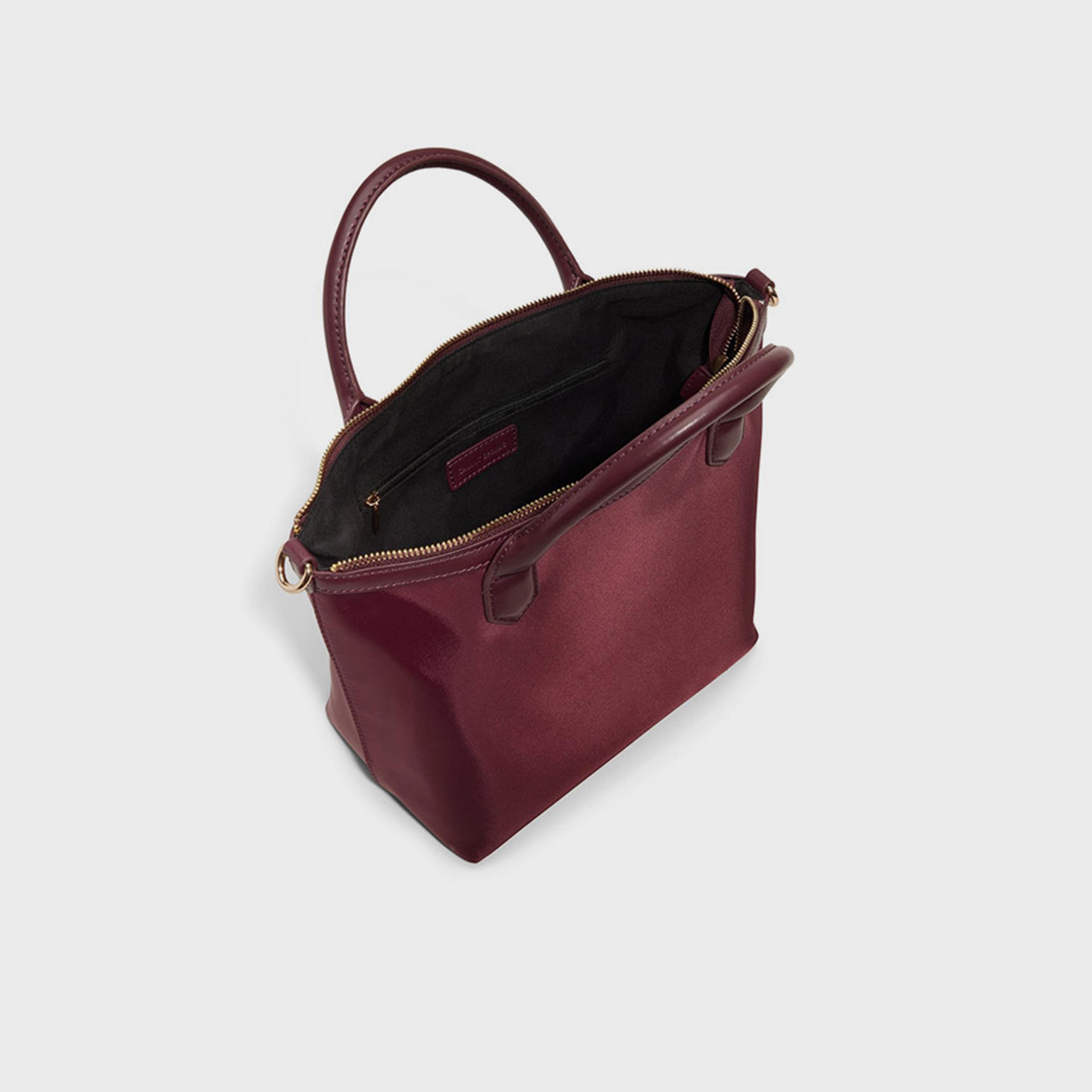 كول ات سبرينغ- شنطة كتف سادة إغلاق بسحاب مقبض مزدوج | 39 × 22 × 14 سم-women-bagsandwallets-handbags-image-6