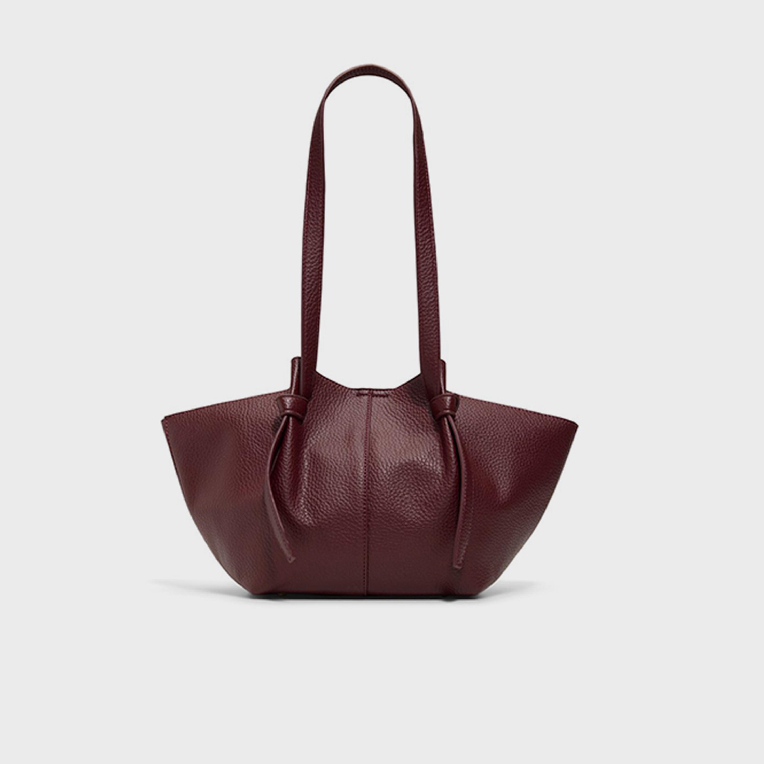 كول ات سبرينغ- شنطة كتف منقوشة إغلاق مغناطيسي مقبض مزدوج | 41 × 19 × 12 سم-women-bagsandwallets-handbags-image-1