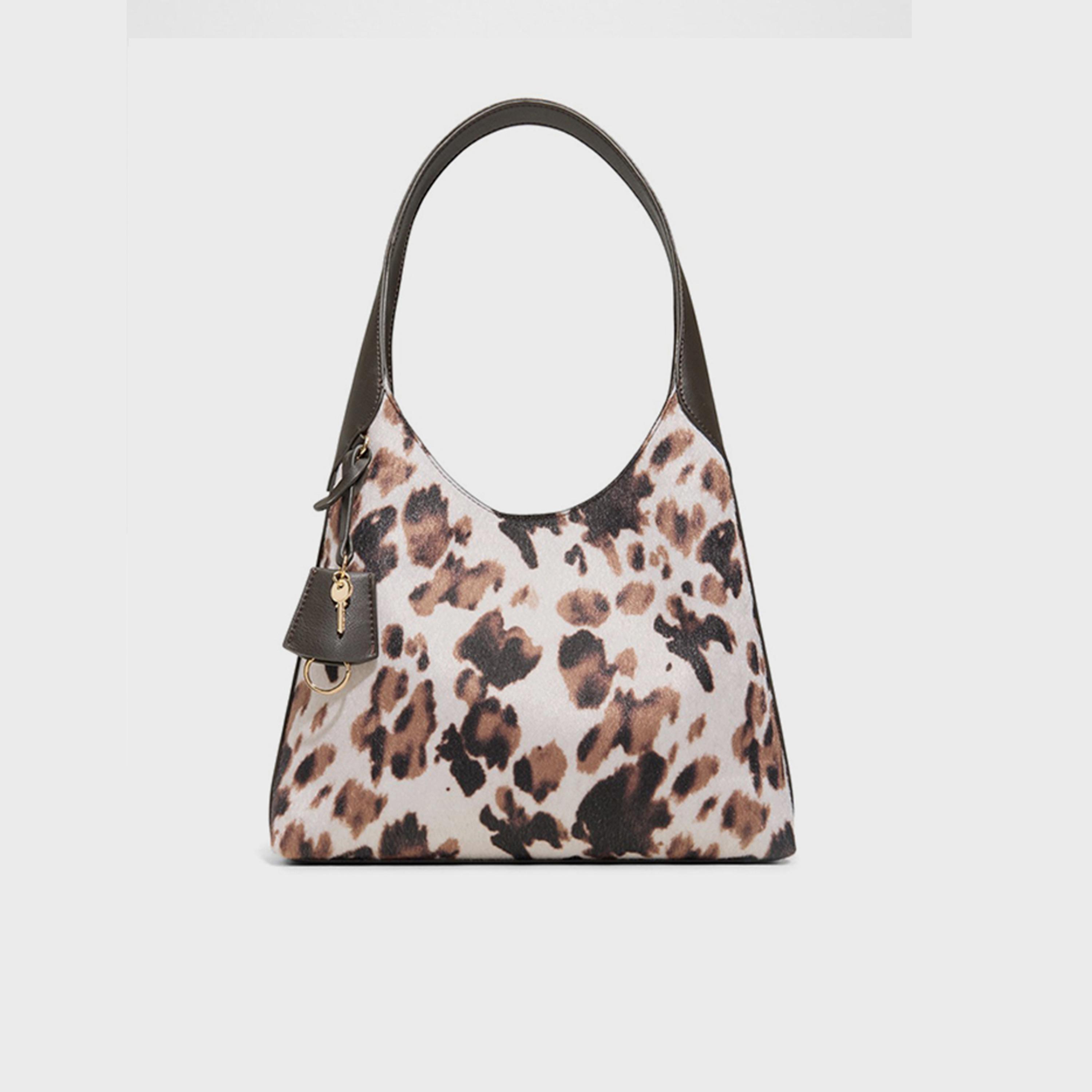 كول ات سبرينغ- شنطة كتف طبعة حيوانات إغلاق مغناطيسي مقبض علوي | 46 × 30 × 8 سم-women-bagsandwallets-handbags-image-1