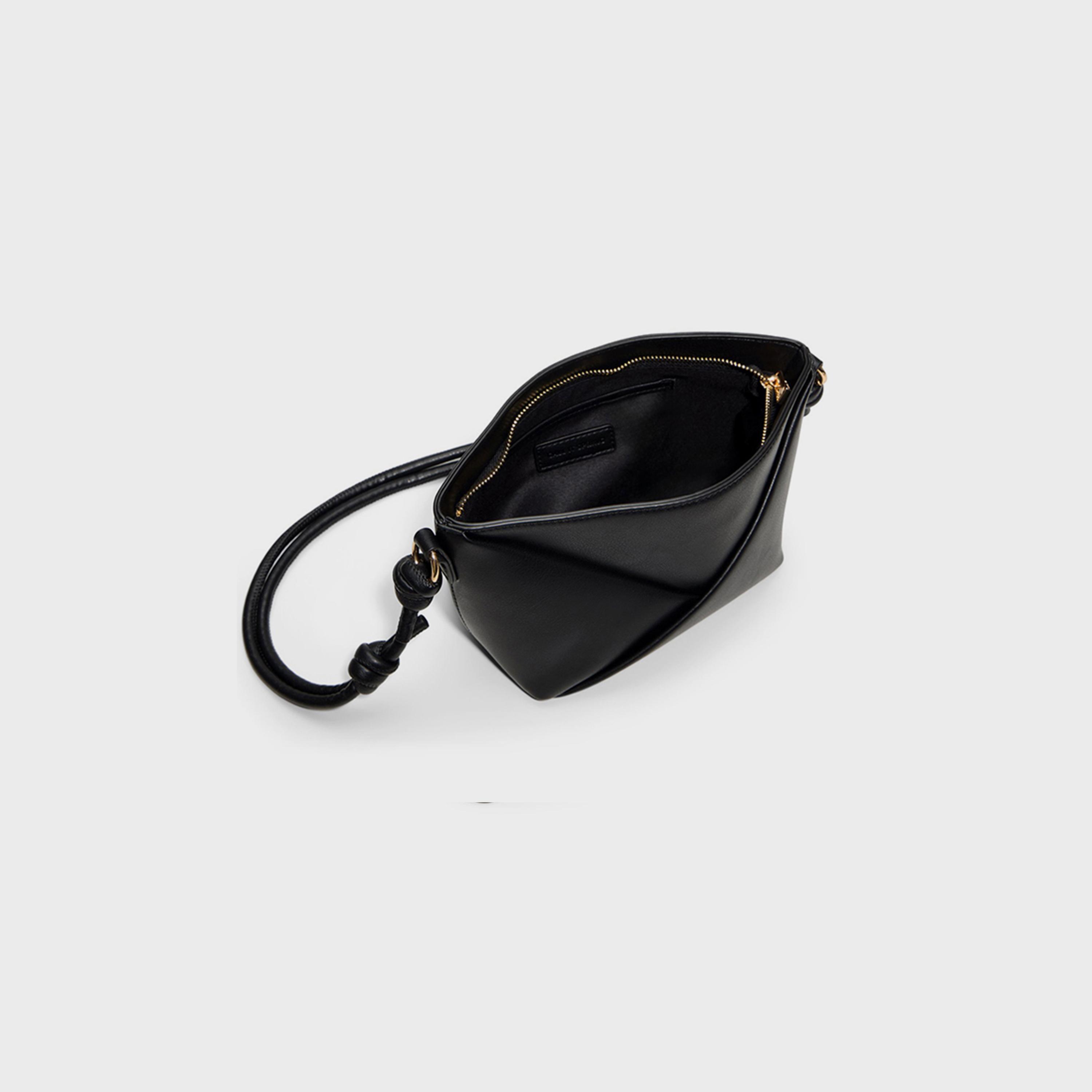 كول ات سبرينغ- شنطة صدر منقوشة إغلاق بسحاب | 27 × 16 × 11 سم-women-bagsandwallets-handbags-image-3