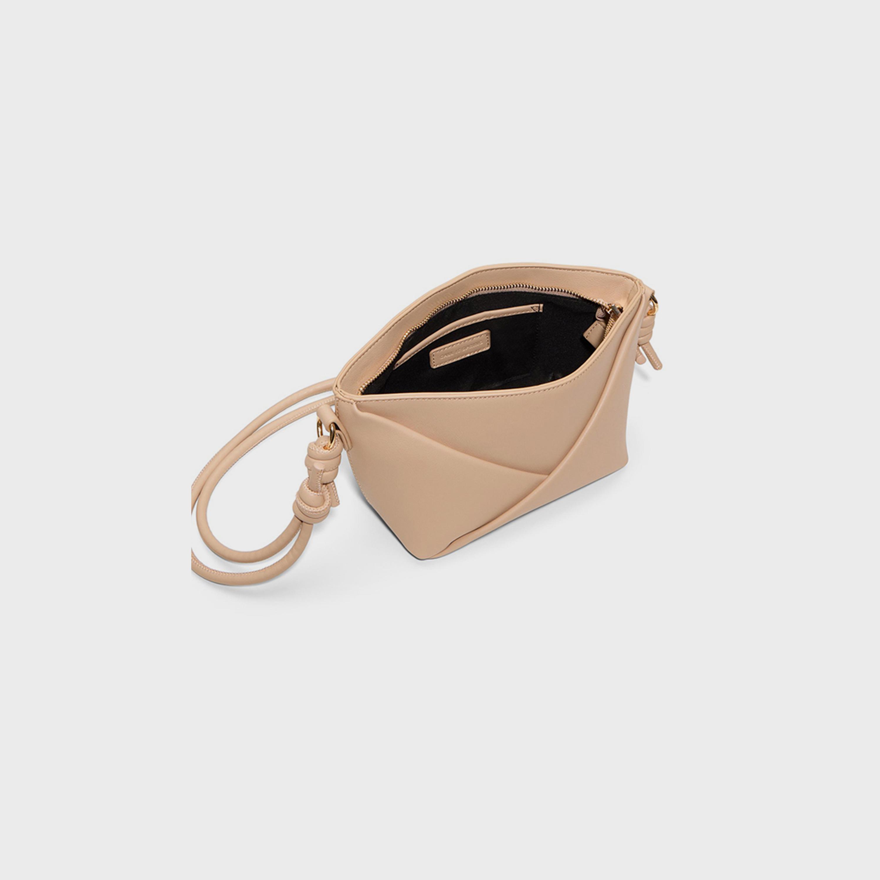 كول ات سبرينغ- شنطة صدر منقوشة إغلاق بسحاب | 27 × 16 × 11 سم-women-bagsandwallets-handbags-image-9