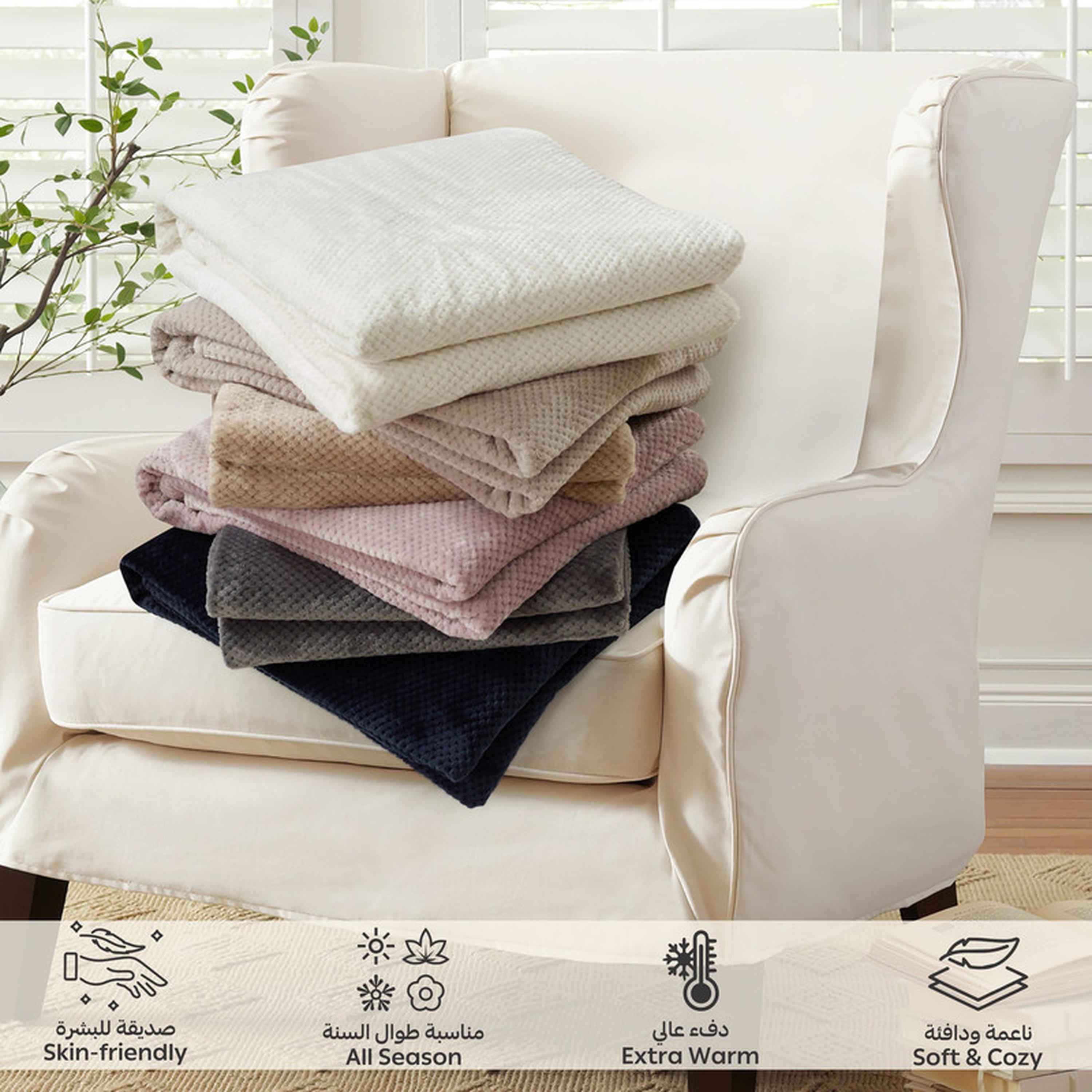 بطانية كينج مخملية بتصميم وافل من دونتيلا - 210x240 سم-household-bedding-blankets-image-6