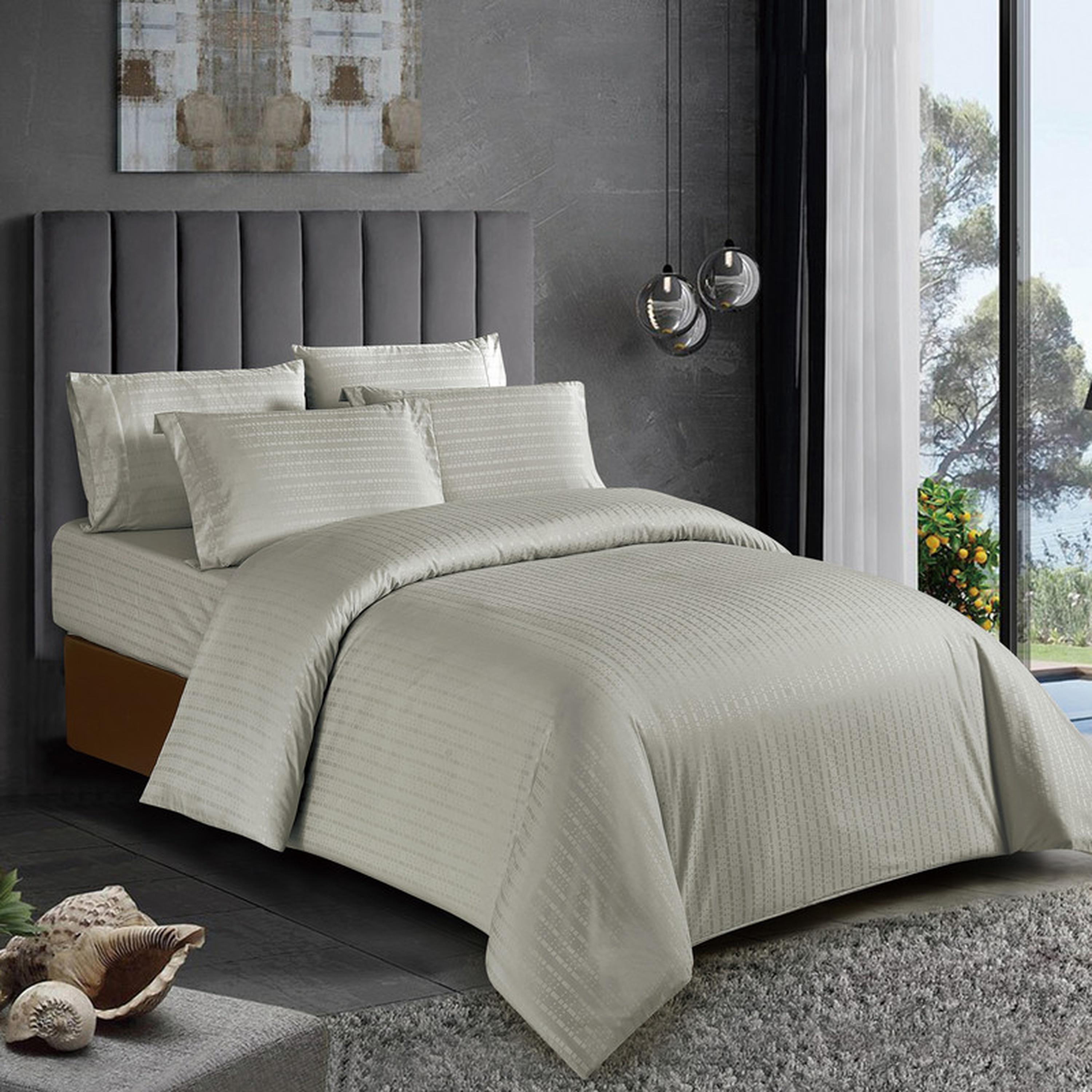طقم لحاف كينج مخطط 6 قطع من دوناتيلا - 240x260 سم-household-bedding-comfortersandbedspreads-comforters-image-3