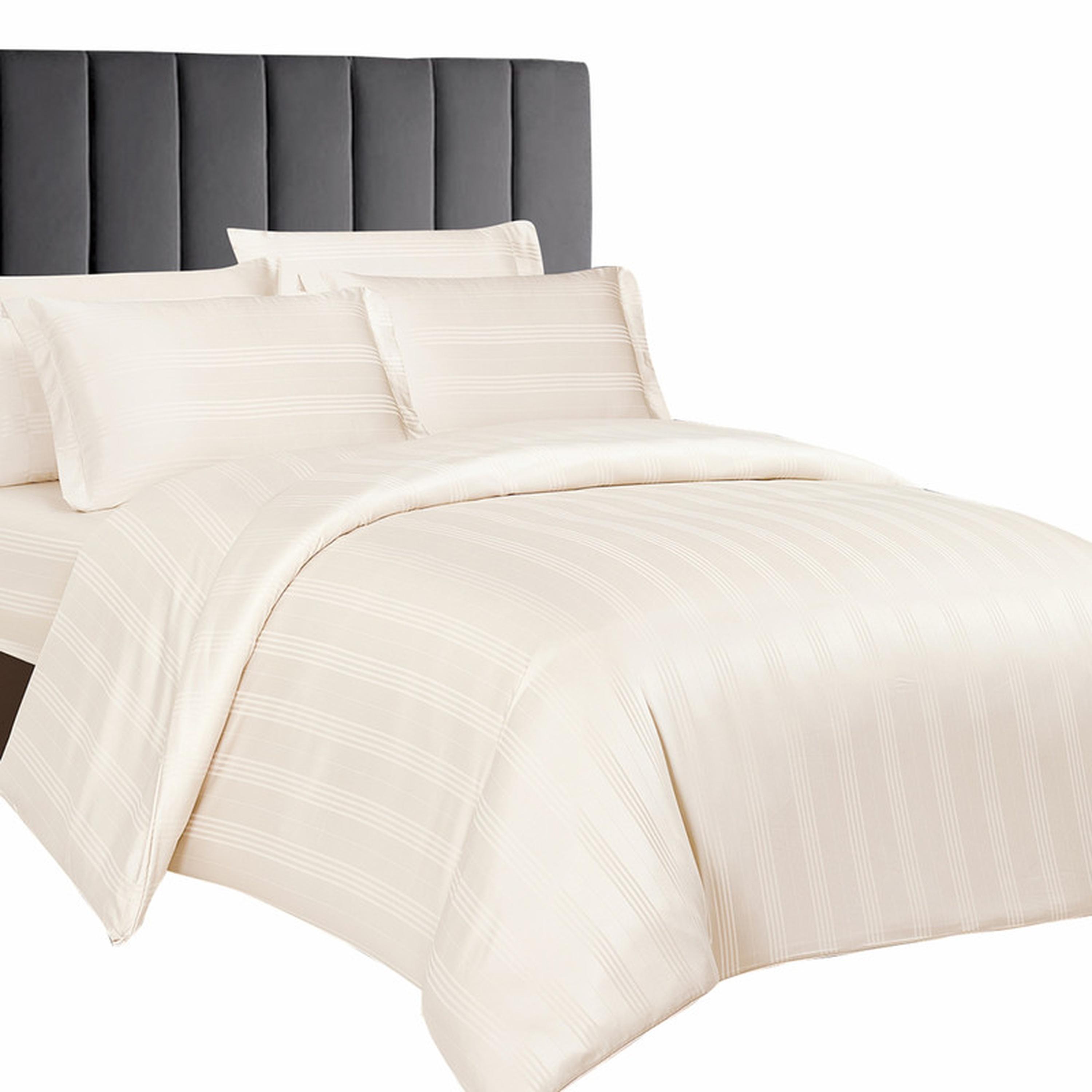 Striped 6-Piece King Comforter Set - 240x260 cms-household-bedding-comfortersandbedspreads-comforters-image-29