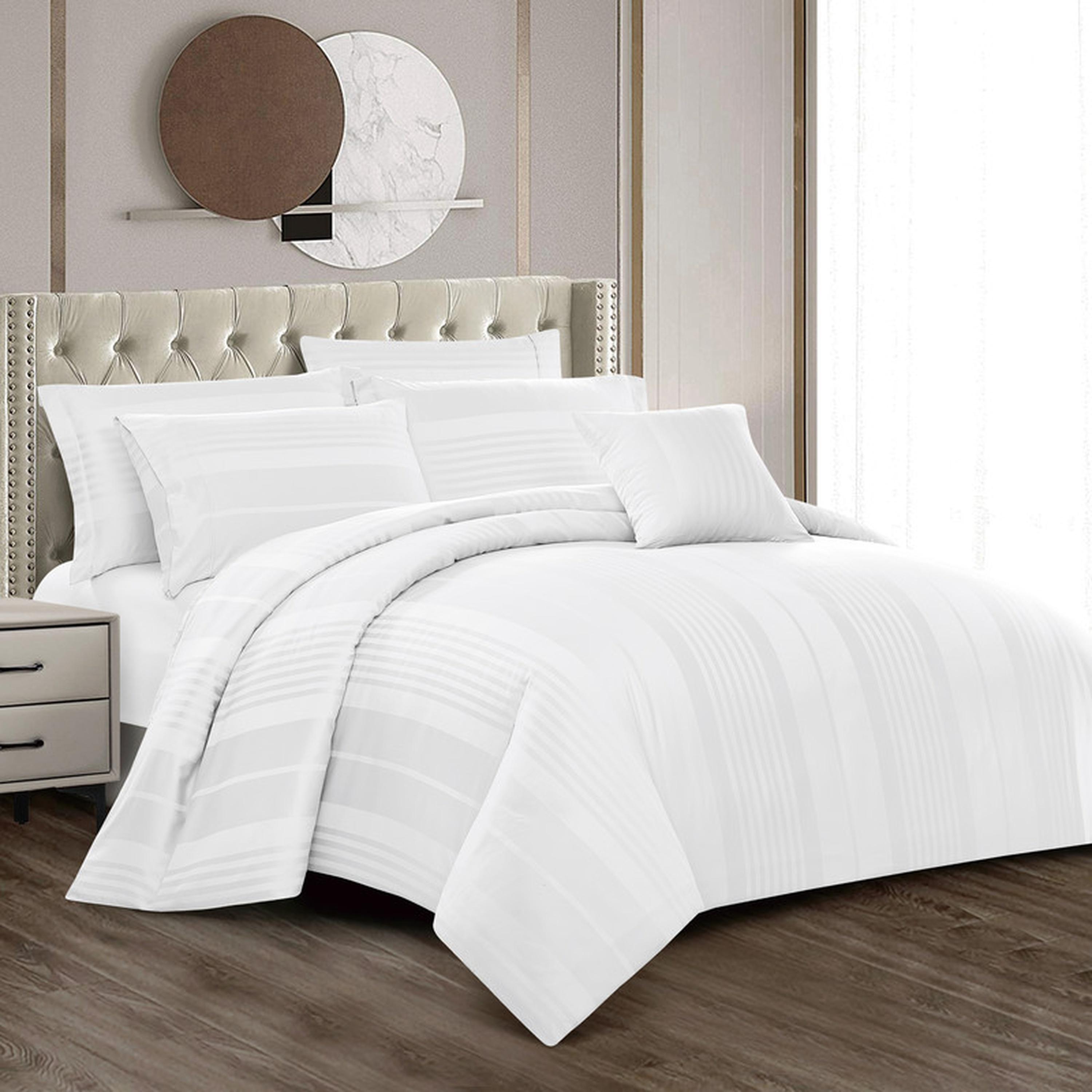طقم لحاف كينج 6 قطع بعدد خيوط 300 من دونتيلا - 240×260 سم-household-bedding-comfortersandbedspreads-comforters-image-29