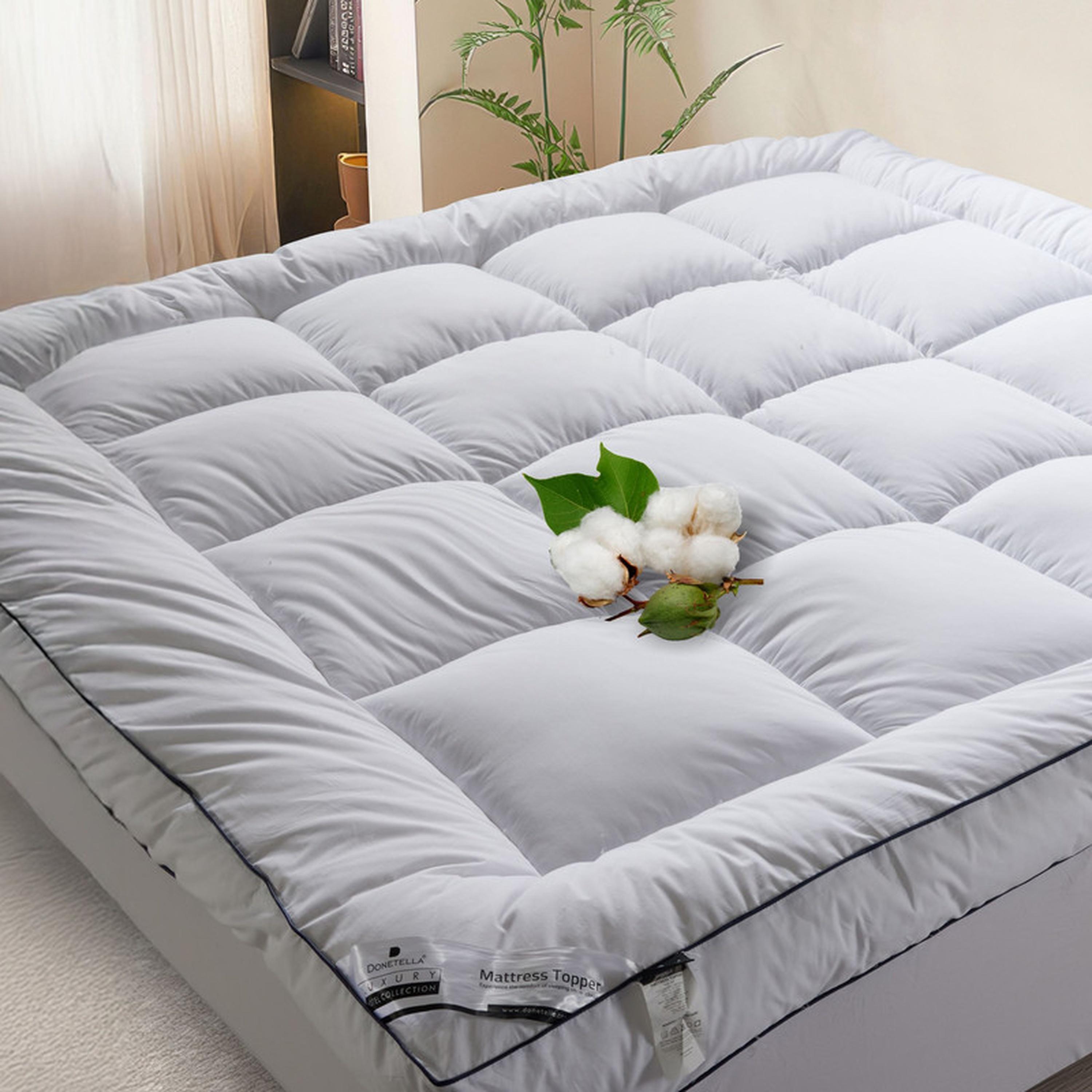 Hotel 1550GSM Cotton Twin Mattress Topper - 120x200+14 cms-household-bedding-mattresstoppersandprotectors-mattresstoppers-image-2