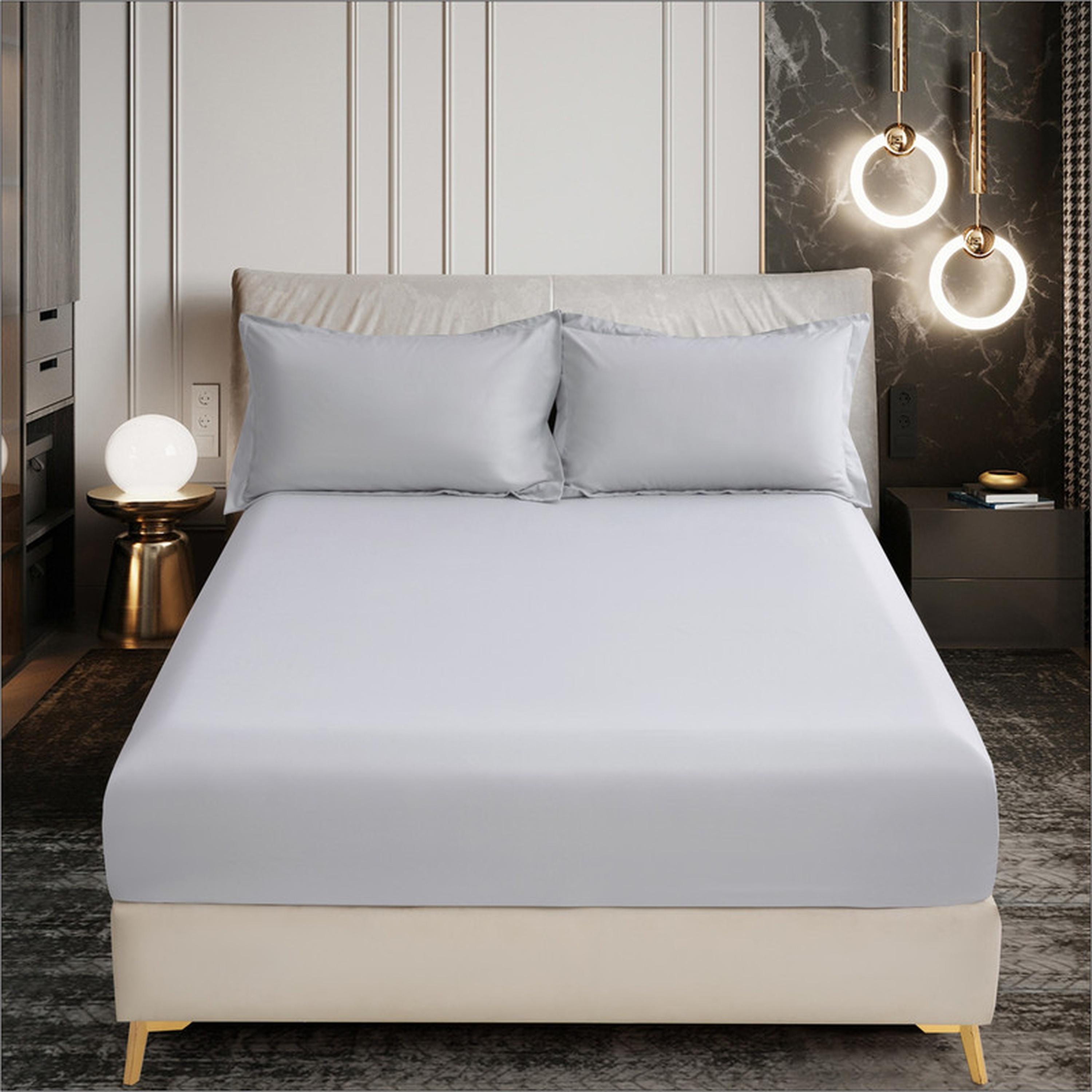 Solid 3-Piece Deep Pocket Super King Fitted Sheet Set - 200x200 cms-household-bedding-sheetsandpillowcases-fittedsheets-image-1
