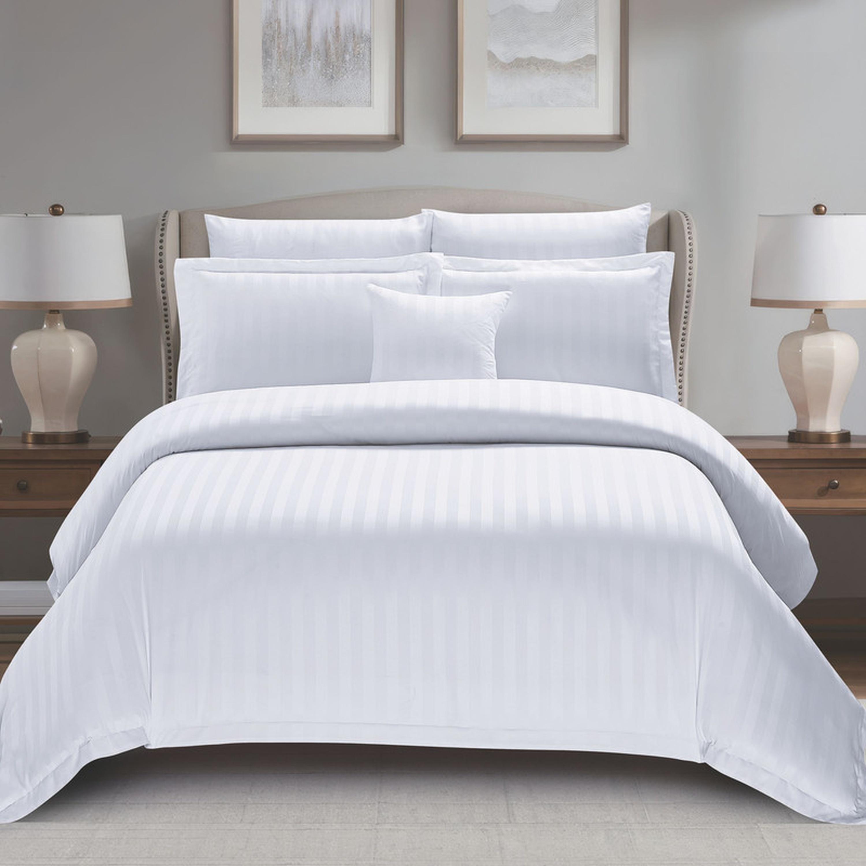Striped 8-Piece King Comforter Set - 240x260 cms-household-bedding-comfortersandbedspreads-comforters-image-1