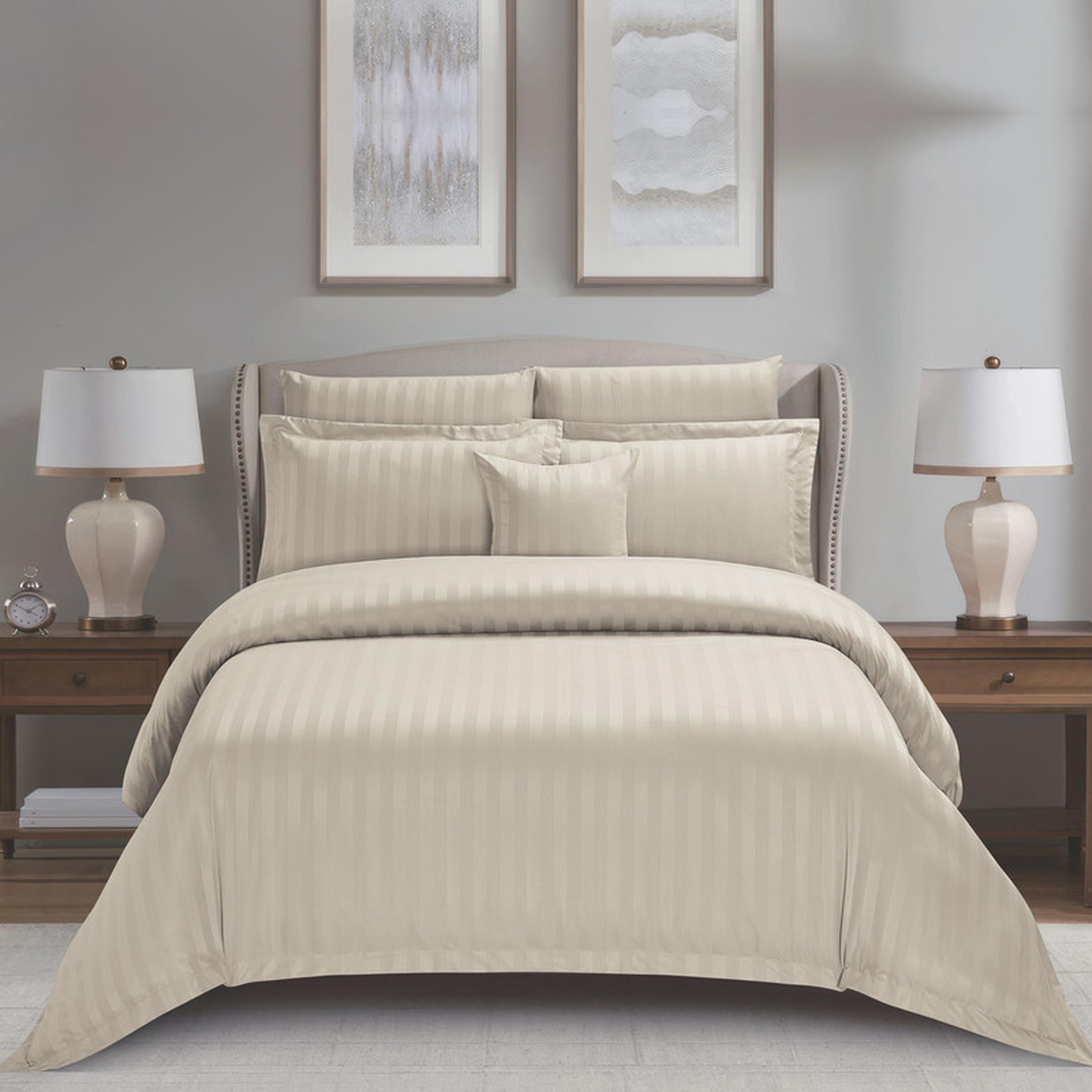 Striped 8-Piece King Comforter Set - 240x260 cms-household-bedding-comfortersandbedspreads-comforters-image-1