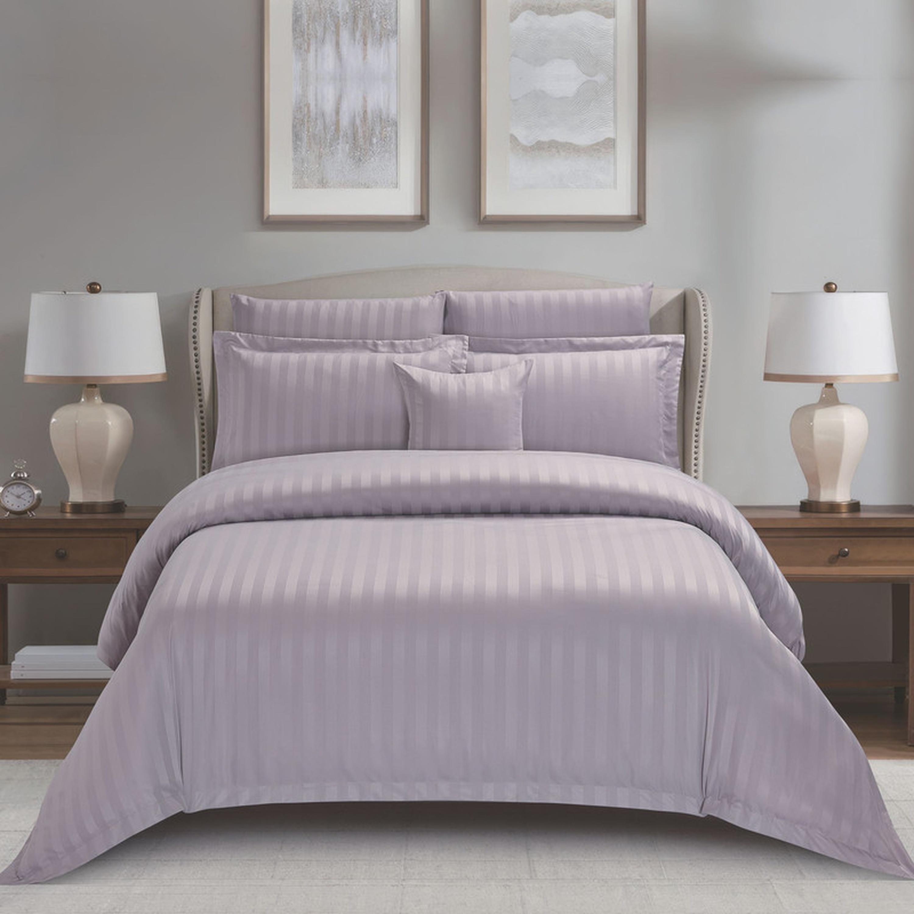 Striped 8-Piece King Comforter Set - 240x260 cms-household-bedding-comfortersandbedspreads-comforters-image-1