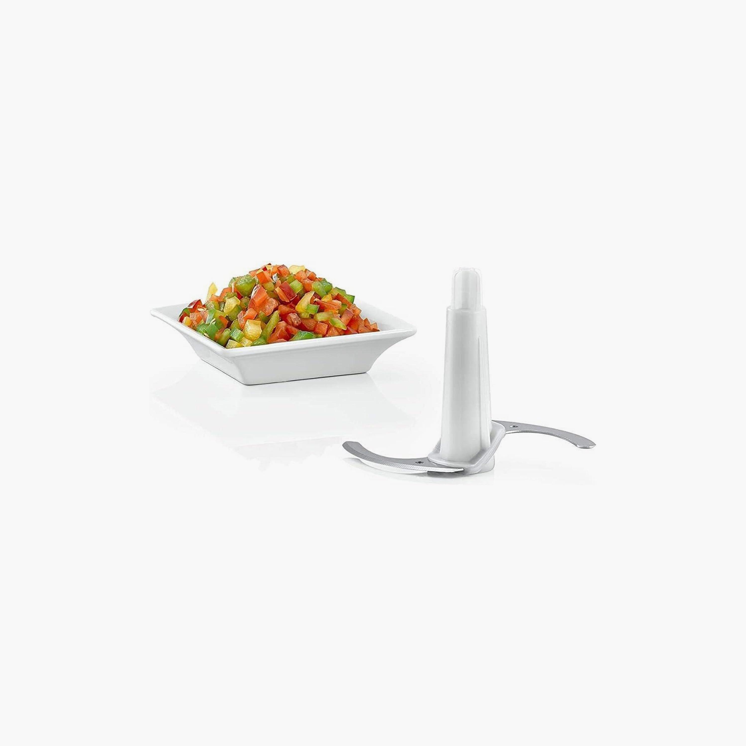 بلاك آند ديكر طقم خلاط يدوي 3 في 1 مع مفرمة أسود | HB600-B5-household-appliances-kitchenappliances-blendersmixersandgrinders-image-4