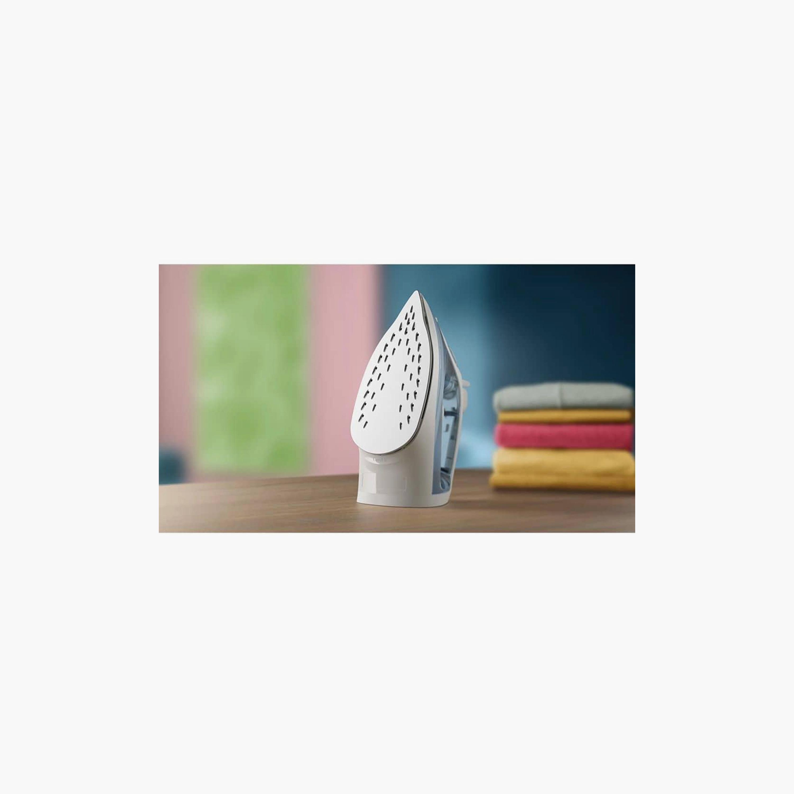 فيليبس مكواة بخار سيريز 2000 أزرق | DST2010/26-household-appliances-homeappliances-ironandsteamers-image-3