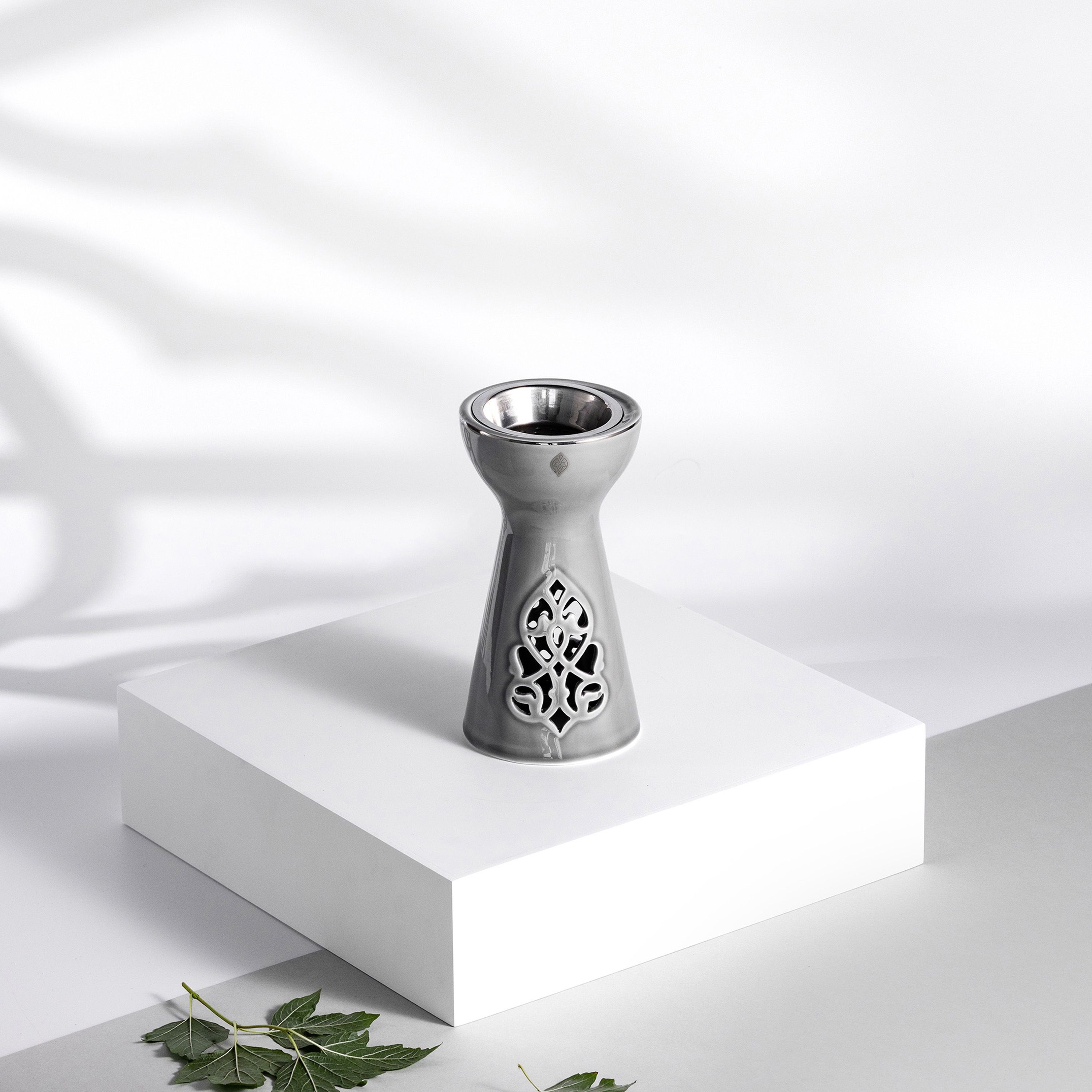 مبخرة مزخرفة من أوتانتيك-household-homefragrance-burners-image-1