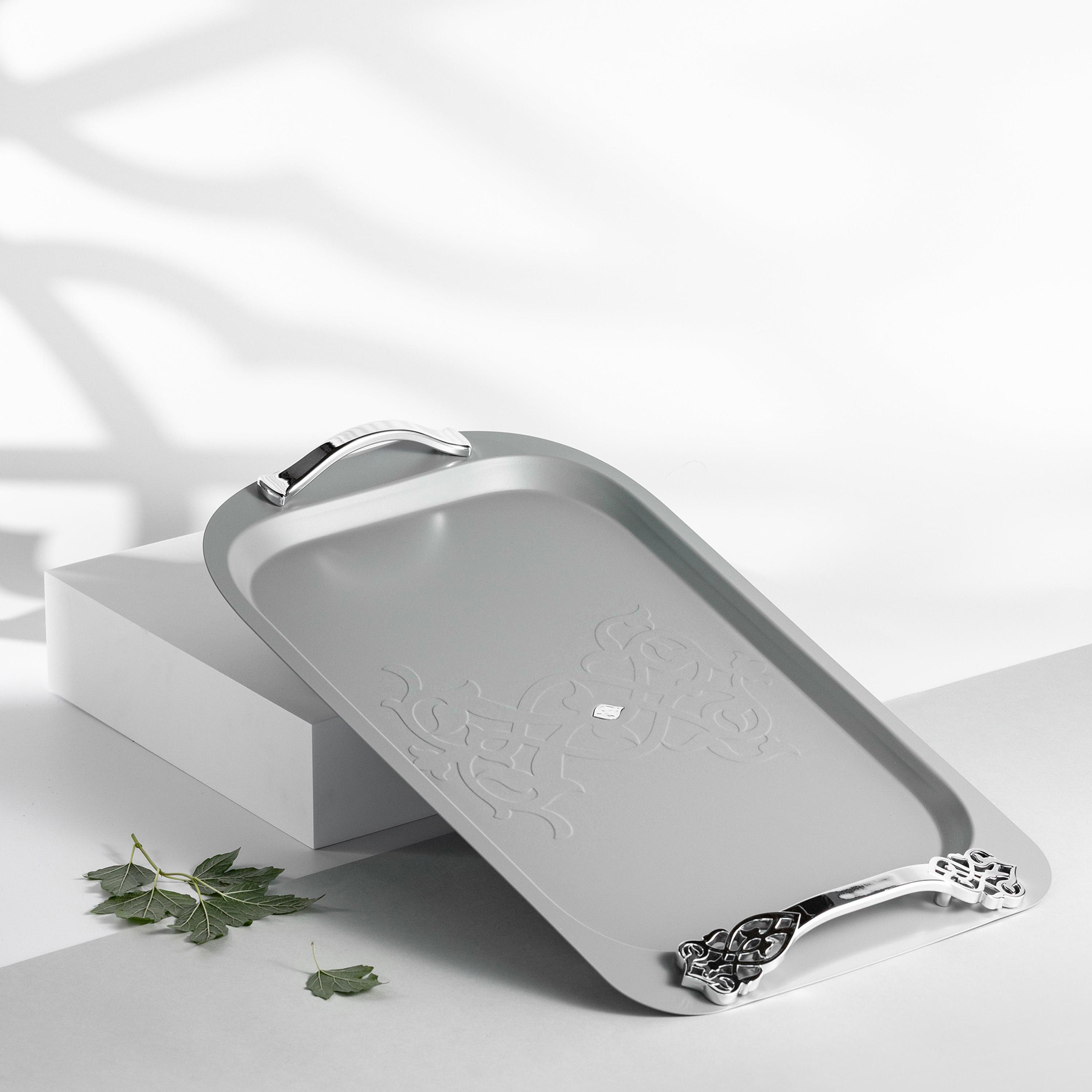 صينية تقديم مزينة من أوتانتيك-household-dining-serveware-servingtrays-image-1
