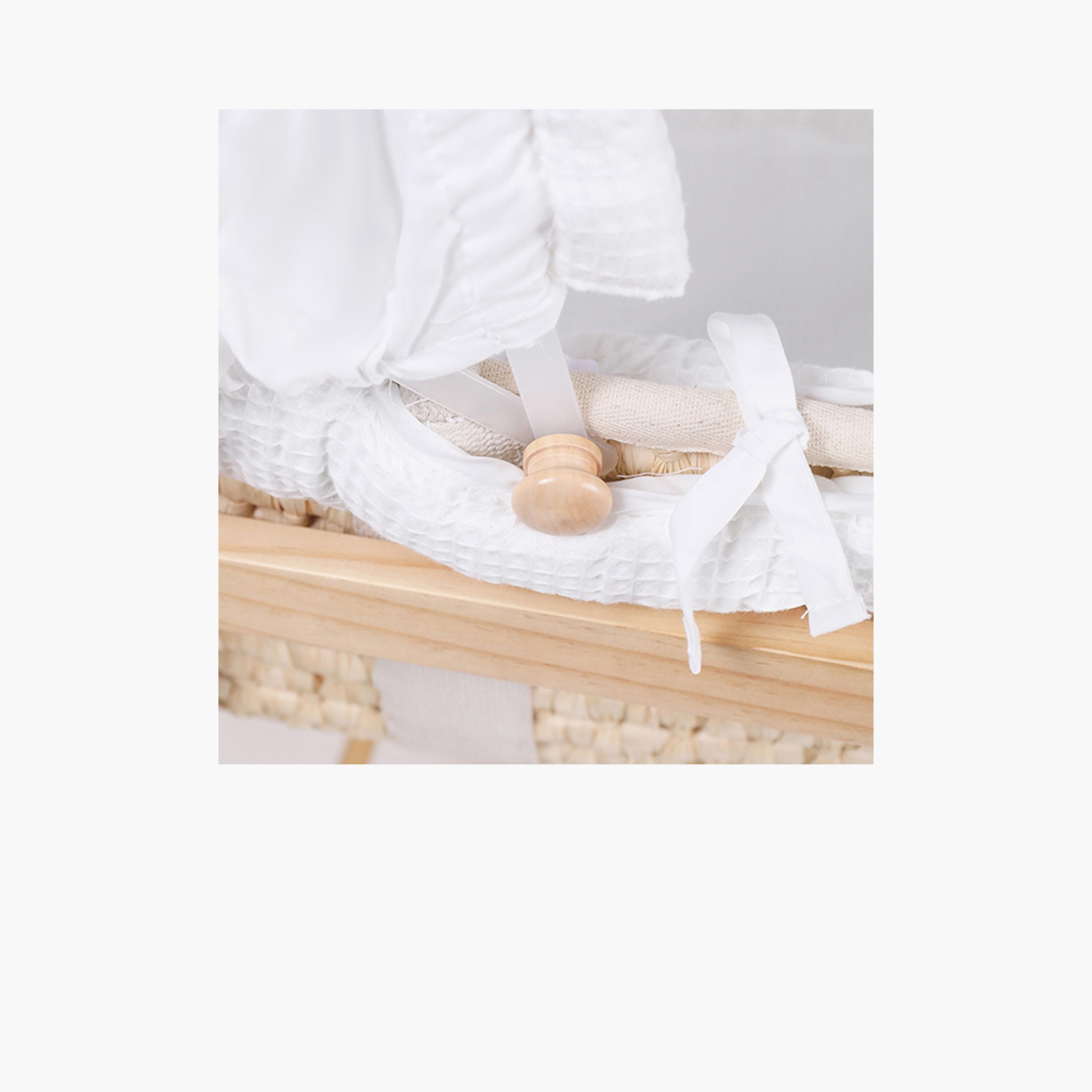 Kikibebe Wooden Moses Basket with Stand and Wheels-baby-nursery-furniture-cribsandbeds-bassinets-image-3