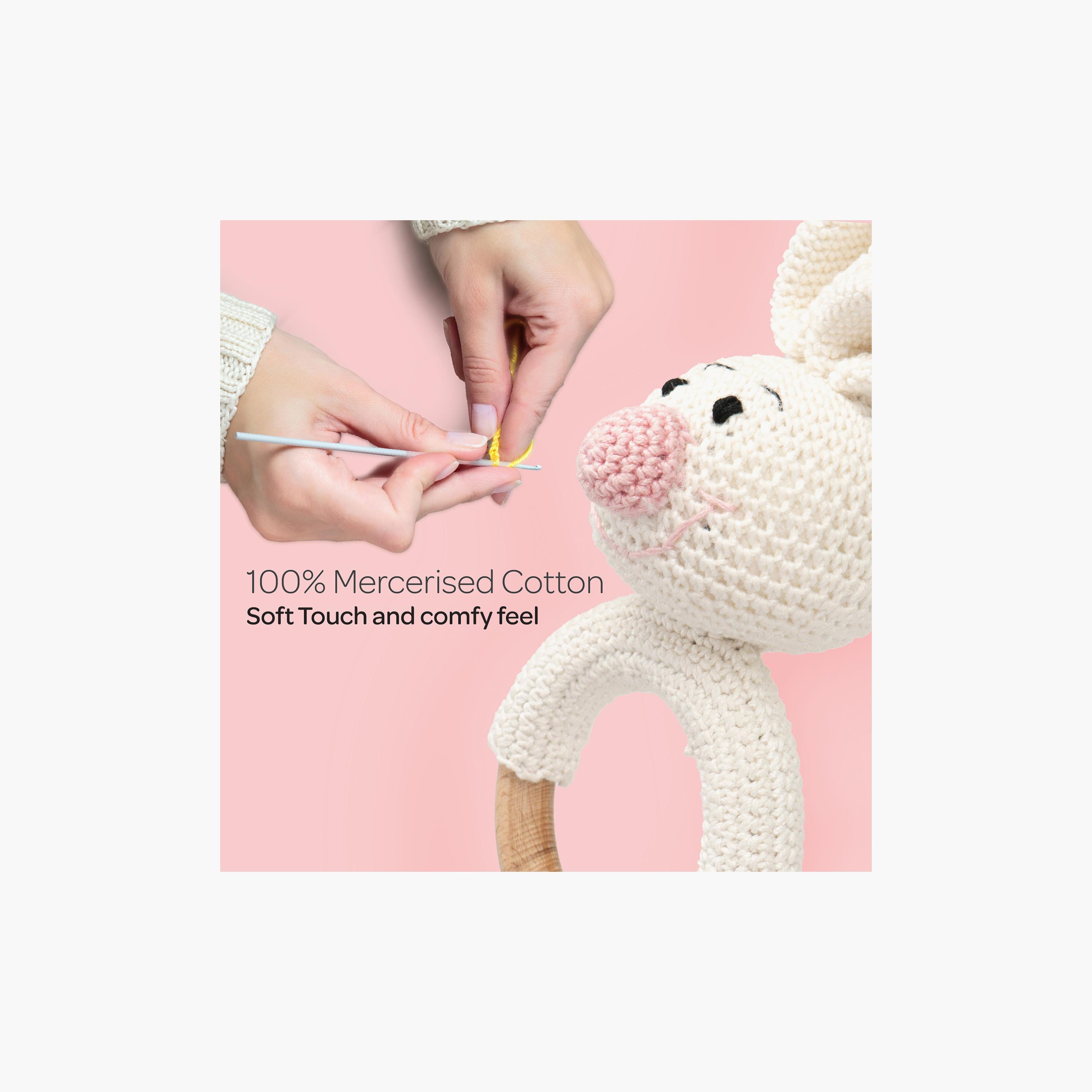 خشخيشة على شكل حلقة مصنوعة يدوياً من الكروشيه من مون - بتصميم أرنب-toys-babyandtoddlertoys-rattlesandteethers-image-2
