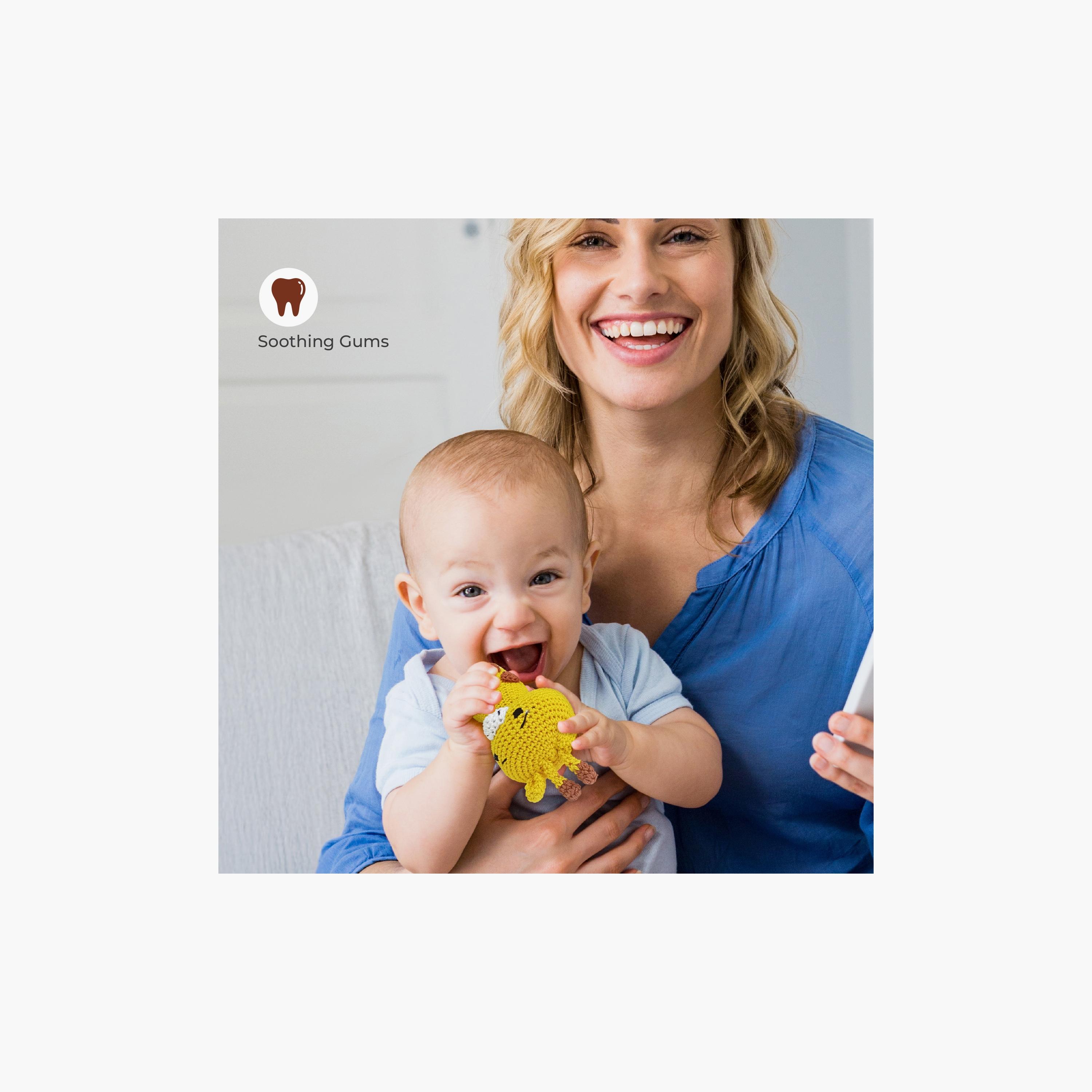 خشخيشة يدوية الصنع بحلقة كروشيه محبوكة من مون - 0 أشهر+ - زرافة-toys-babyandtoddlertoys-rattlesandteethers-image-6