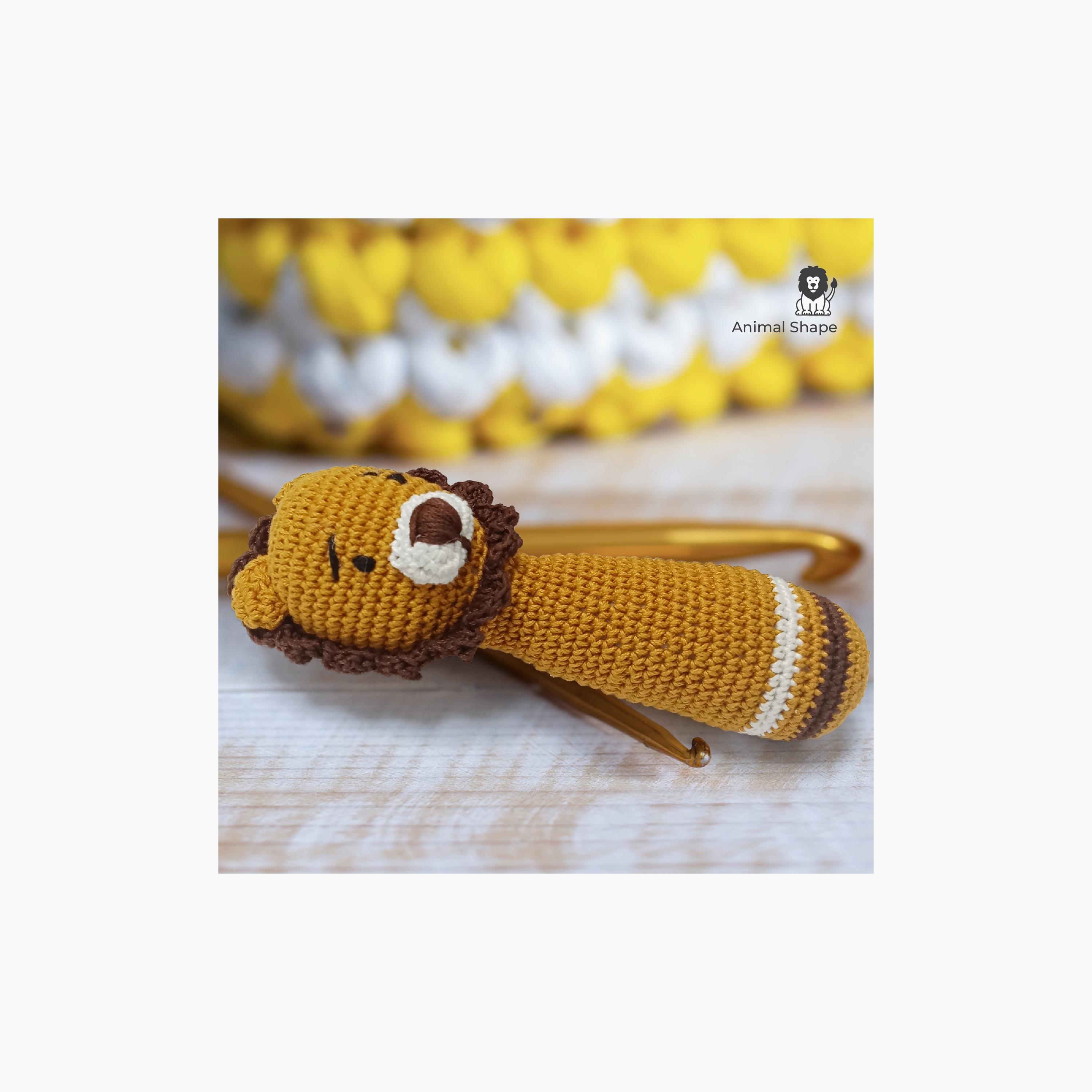 Moon Handcrafted Crochet Knitted Loop Rattle - 0 Months+ - Tiger-toys-babyandtoddlertoys-rattlesandteethers-image-5