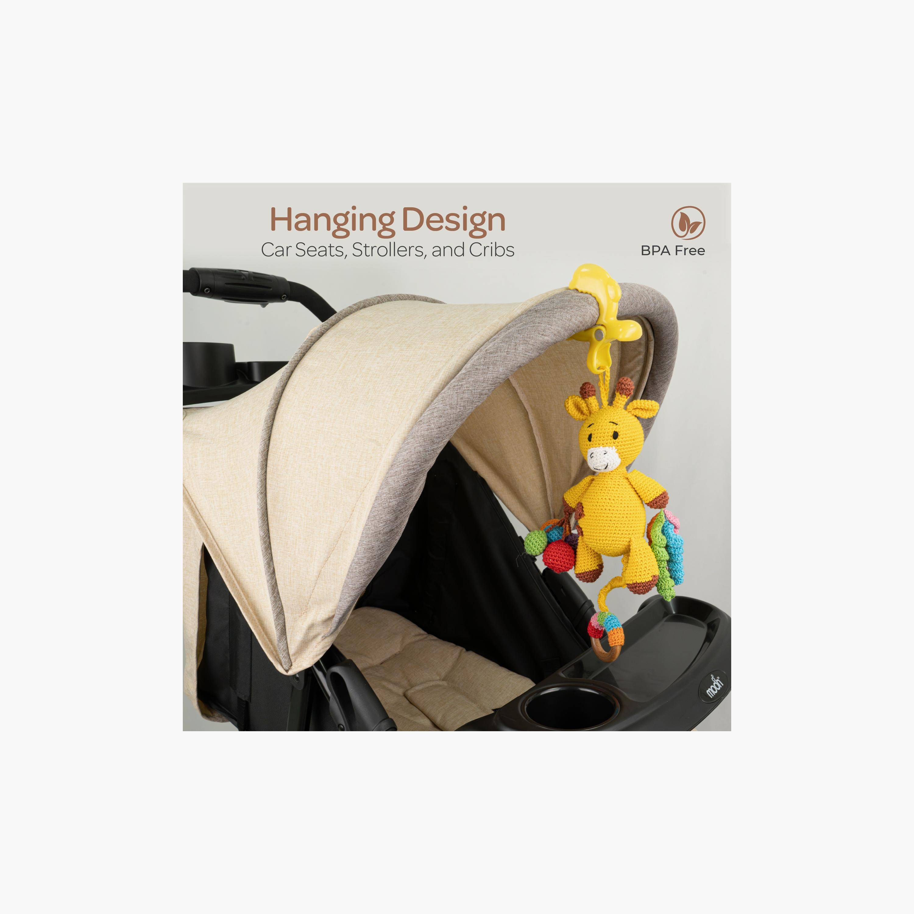 لعبة كروشيه يدوية الصنع مع حلقة وشماعة بمشبك من مون - 0 أشهر+ - زرافة-toys-babyandtoddlertoys-rattlesandteethers-image-5