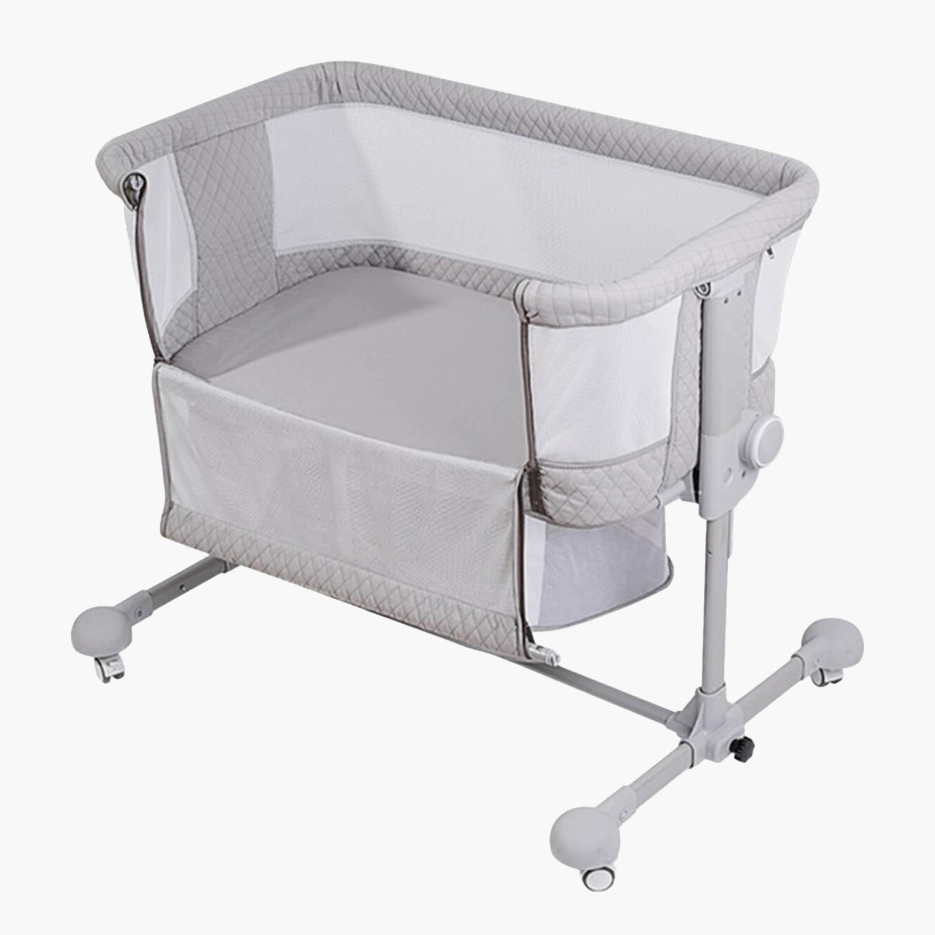 Sunveno Bedside Cot with Crib and Mosquito Net