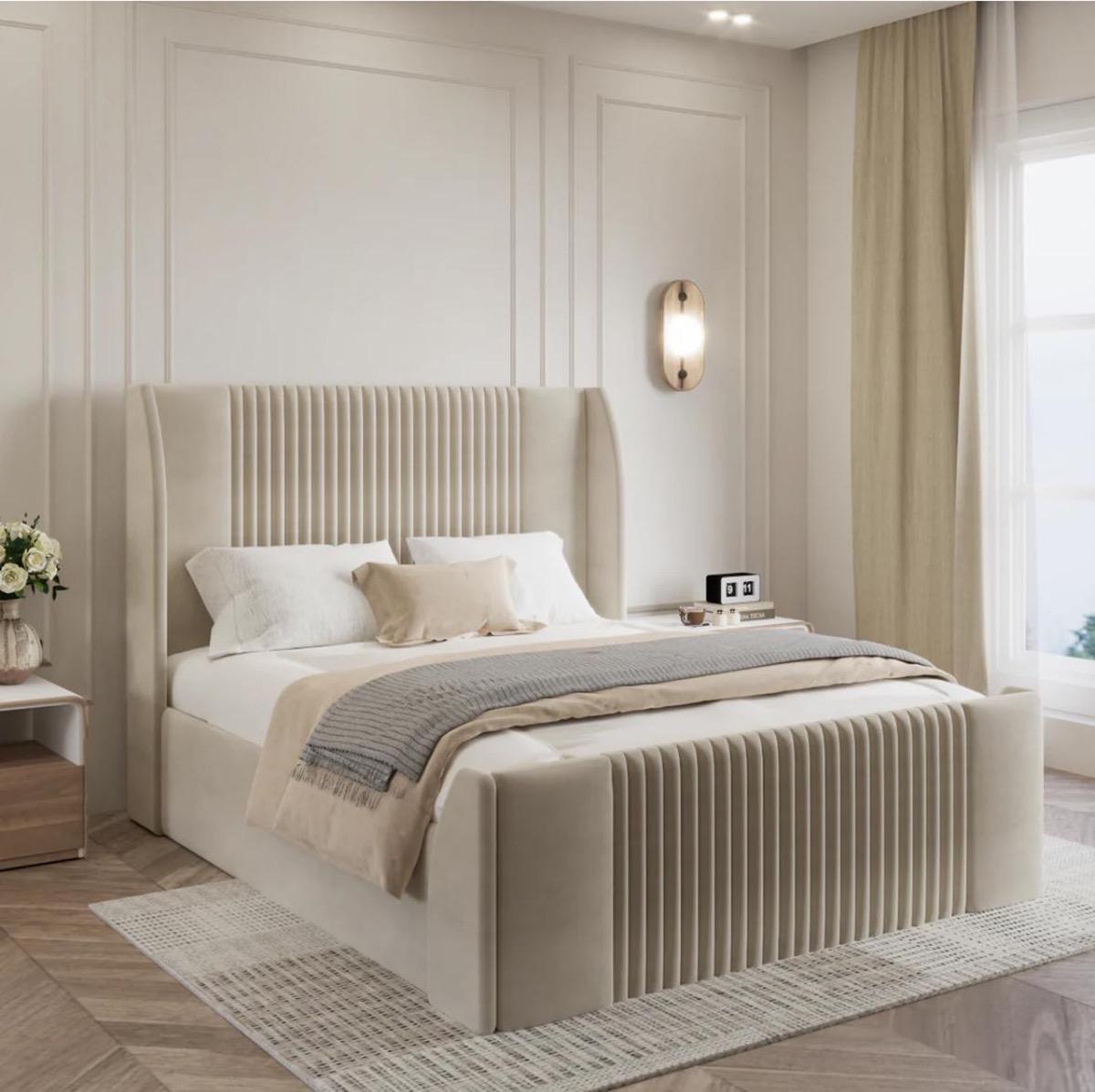 Theo Queen Bed - 160x200 cm