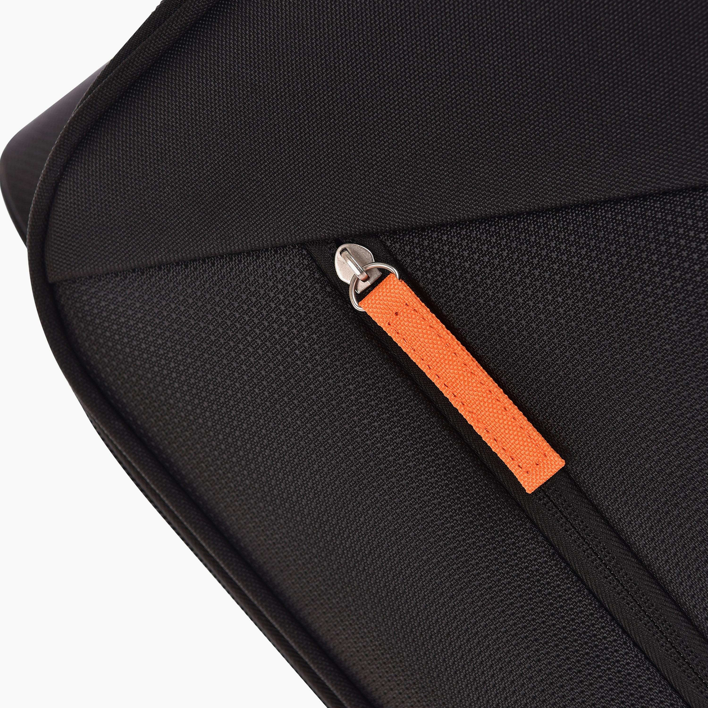 Track Set of 4 Polyester Soft Sided 4-Wheeler Spinner Trolley Bag with Combination Lock-travel-luggagesandbags-luggage-image-13