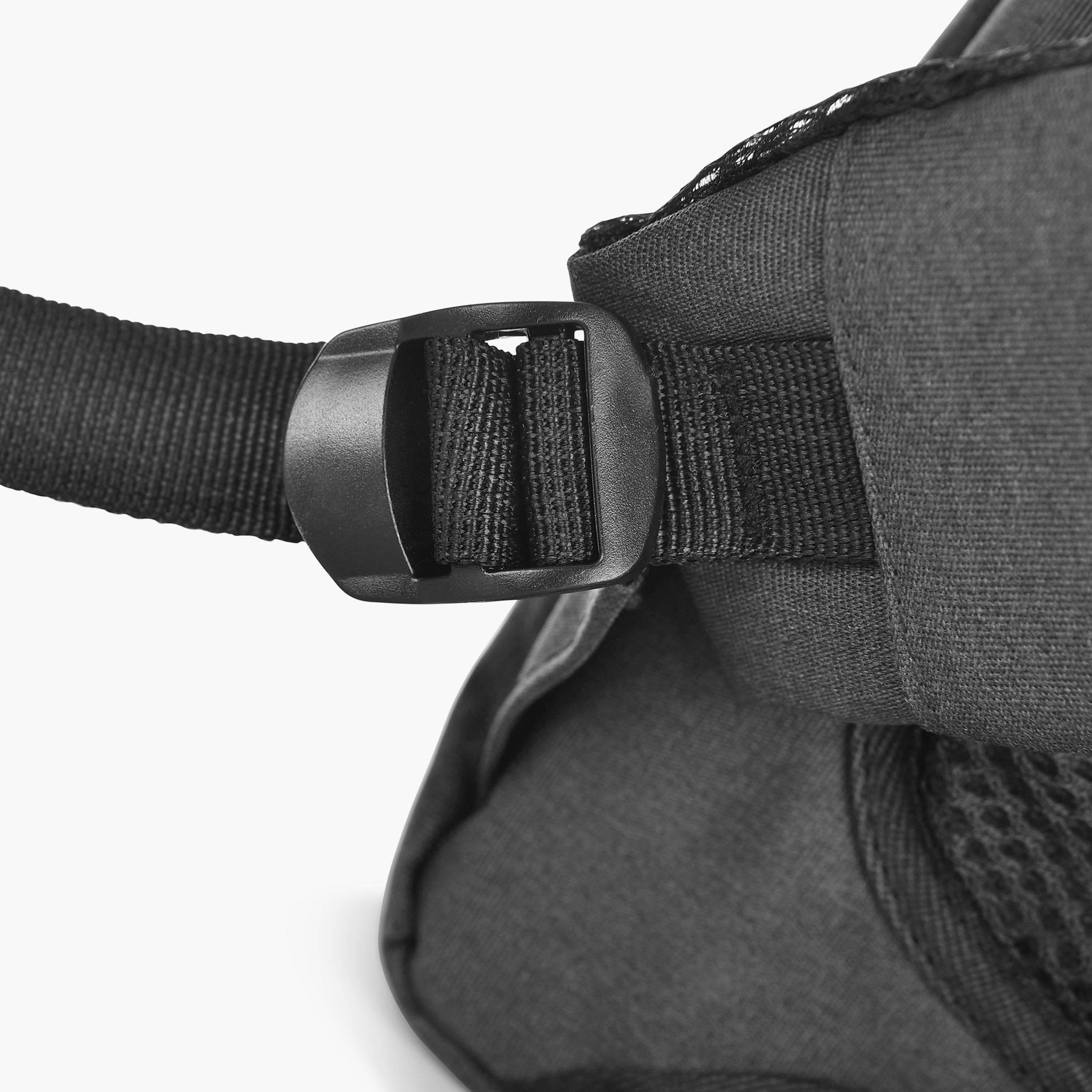 Track 15.7 Inches Laptop Bag with Adjustable Strap, Polyester | HC621-15.7-travel-luggagesandbags-backpacks-image-7