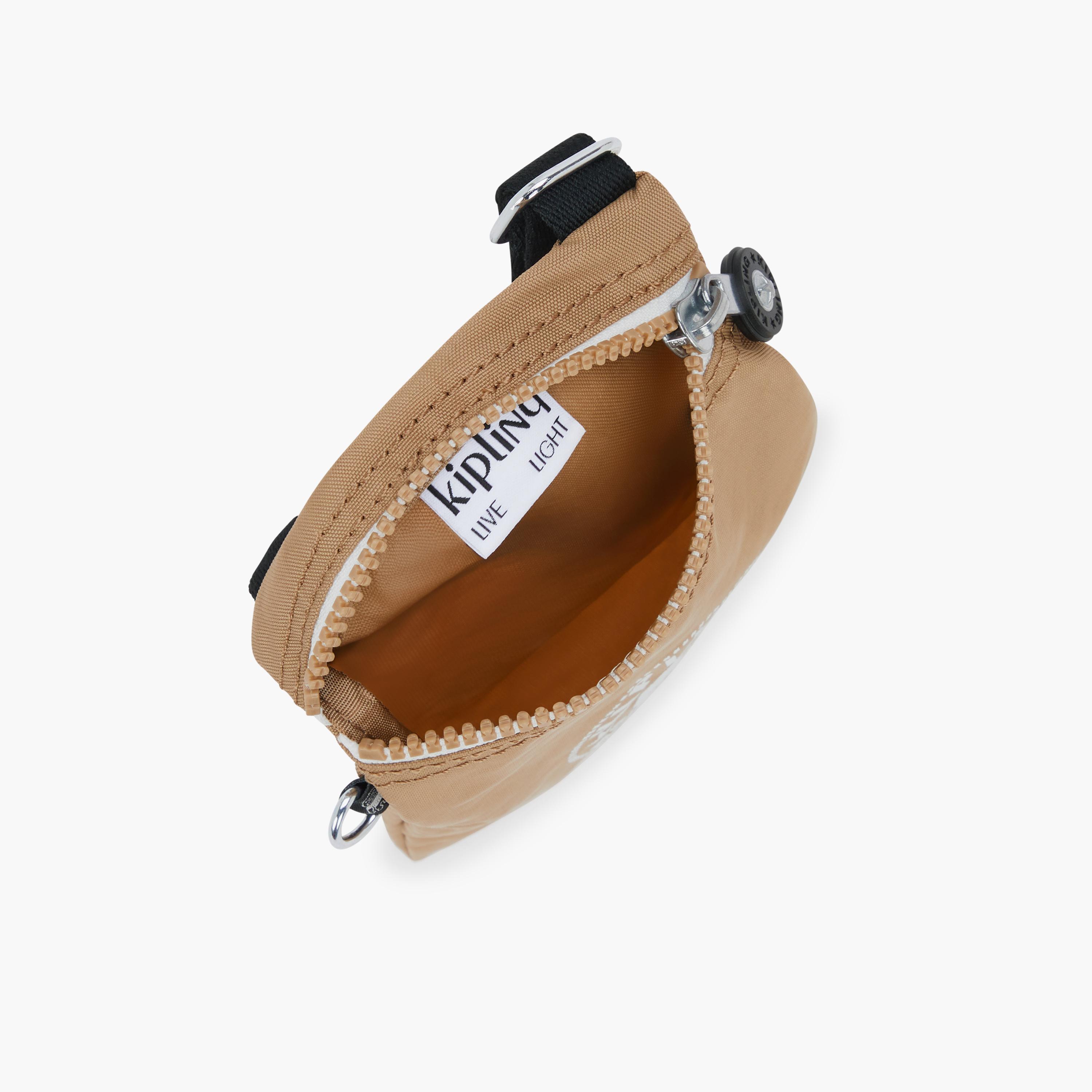 كيبلينج - شنطة كتف أفيا لايت سادة بسحاب وحزام قابل للتعديل | ١٣ × ١ × ١٩ سم-men-bags-image-4