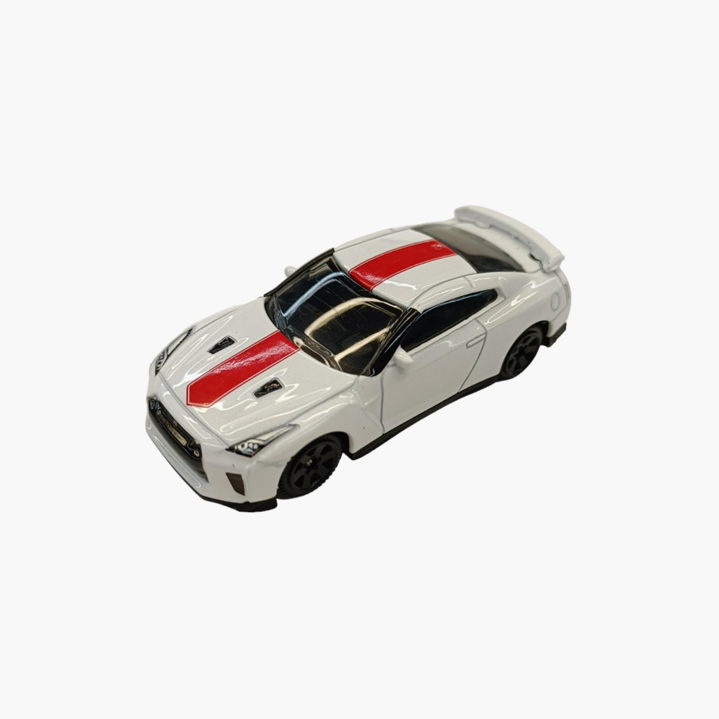 مركبة مصبوبة نيسان جي تي-آر بيضاء إم إس زي من دي باور-toys-playvehicles-diecastcars-image-1