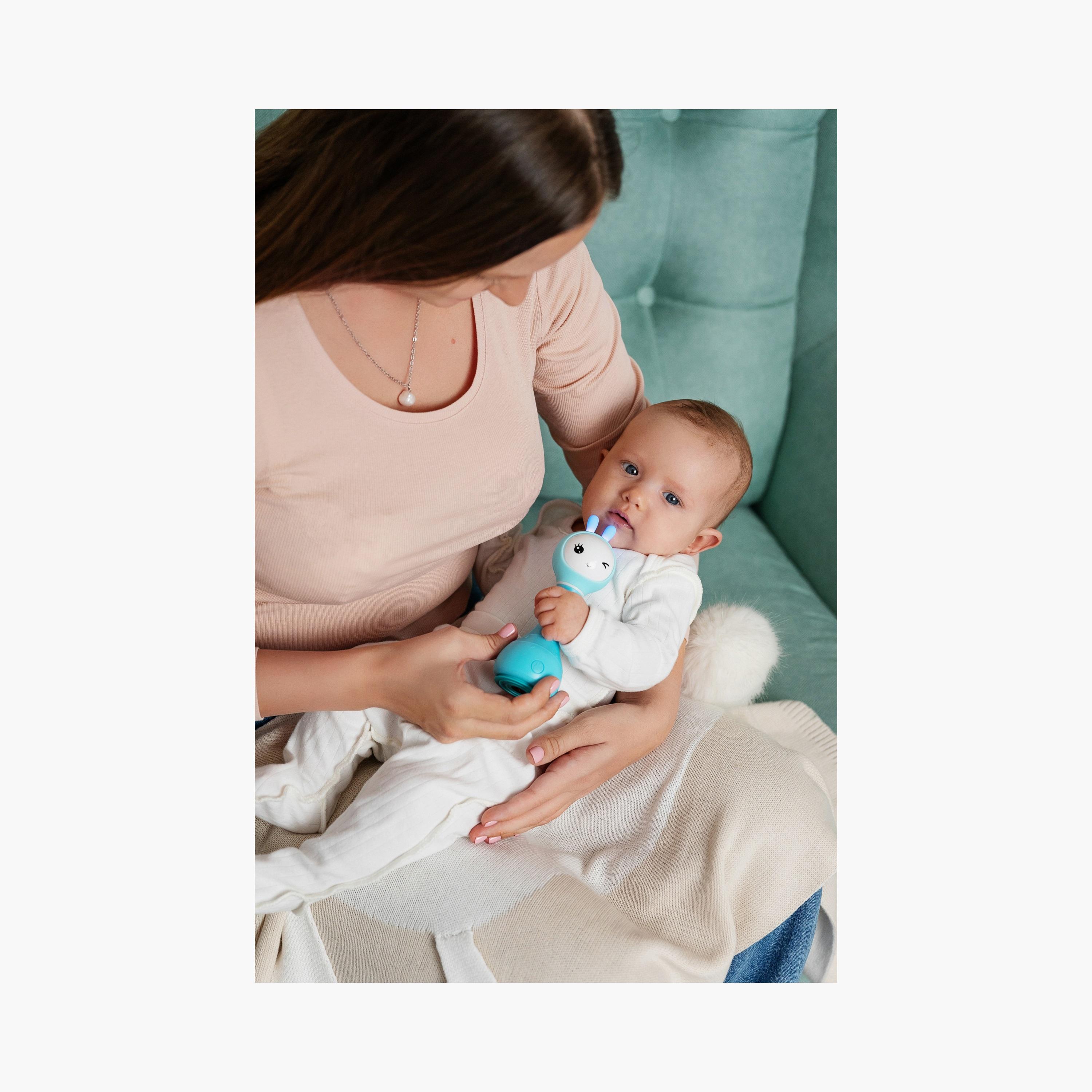 خشخيشة ذكية تهتز وتخبر من أليلو سمارتي - أزرق ذكي-toys-babyandtoddlertoys-lightsandmusicaltoys-image-2