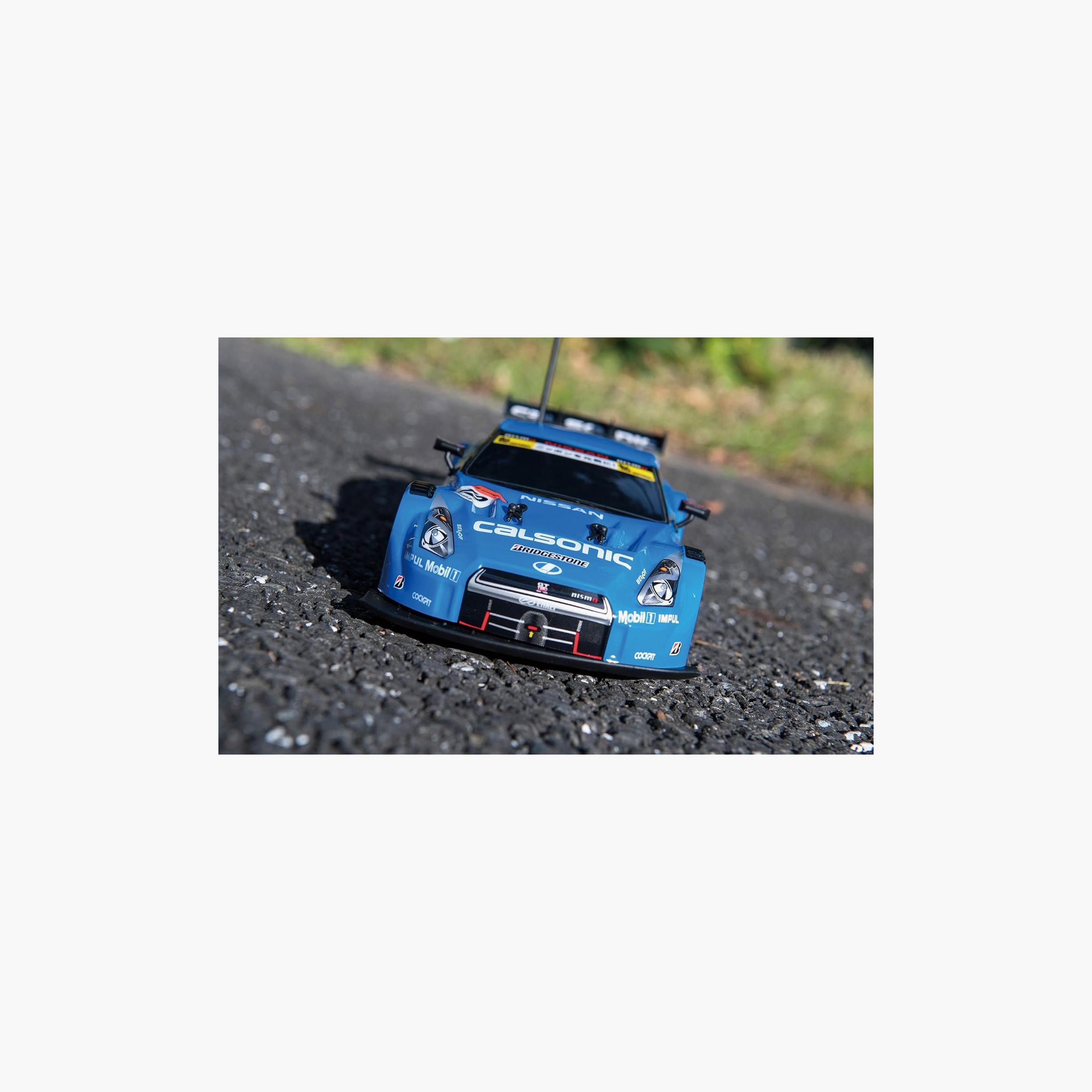 سيارة بتحكم عن بعد نيسان جي تي-آر جي تي 500 بمقياس 1:16 من دي باور-toys-remotecontrolledvehicles-rccars-image-3